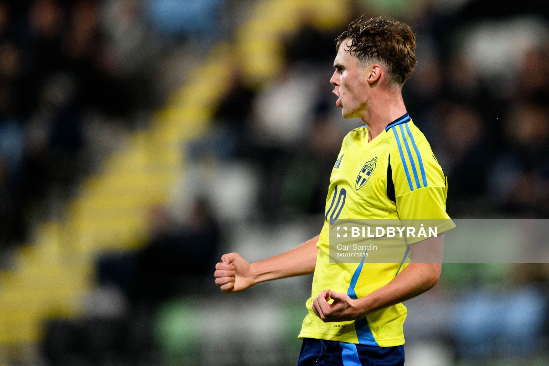 Williot Swedberg of Sweden celebrates