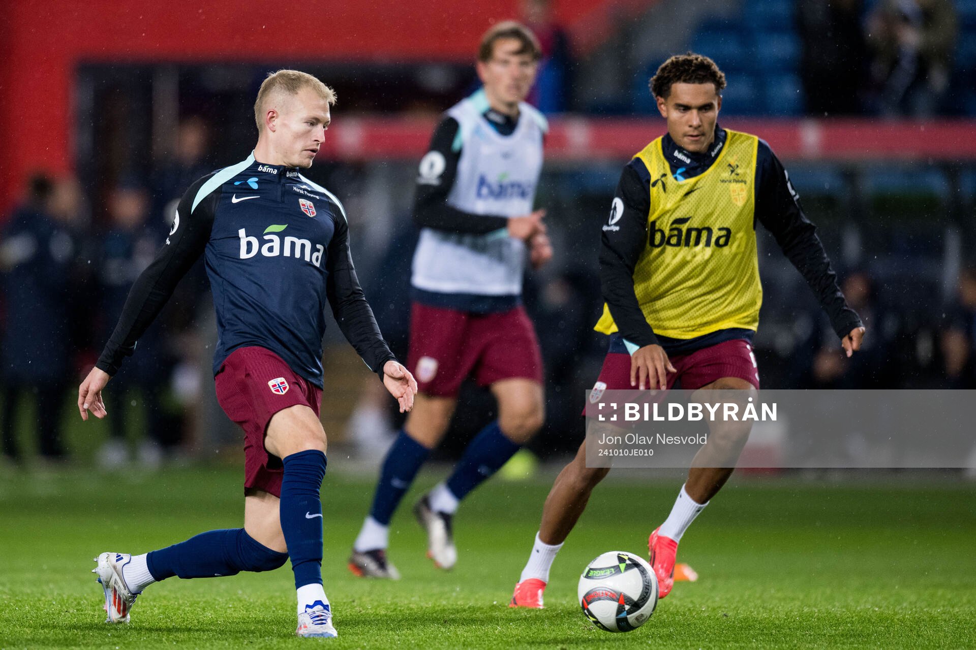 Andreas Hanche-Olsen and Antonio Nusa of Norway