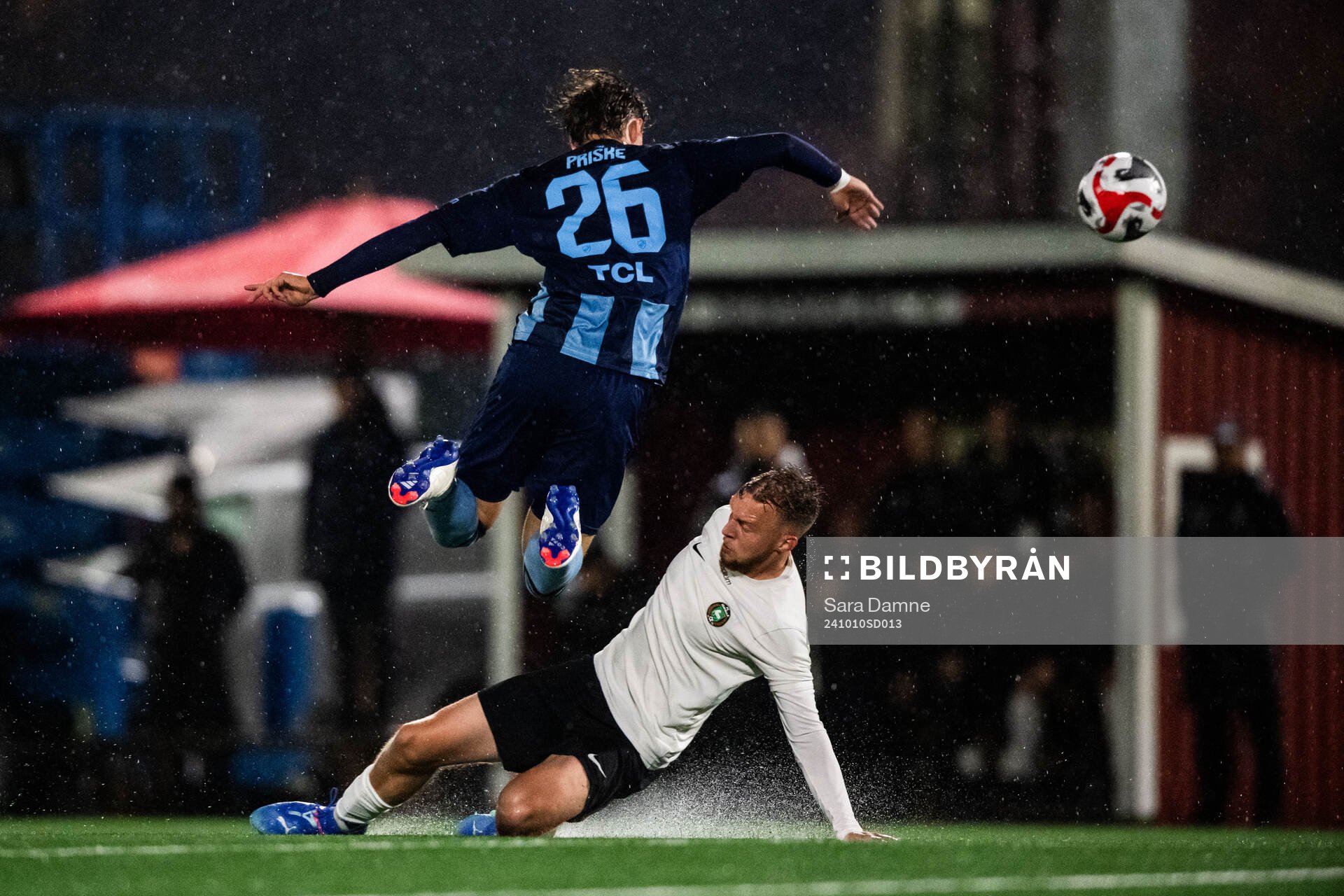 Djurgårdens August Priske Flyger och FC Järfällas Melker