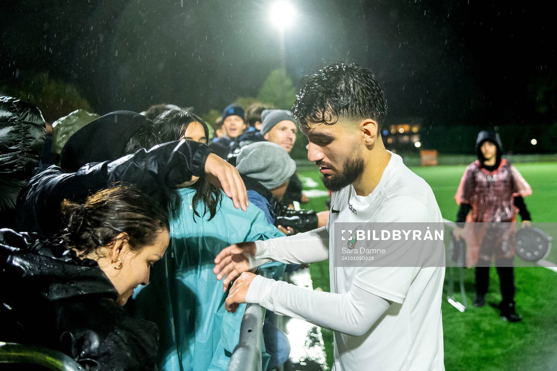 FC Järfällas Anthony Portilla deppar