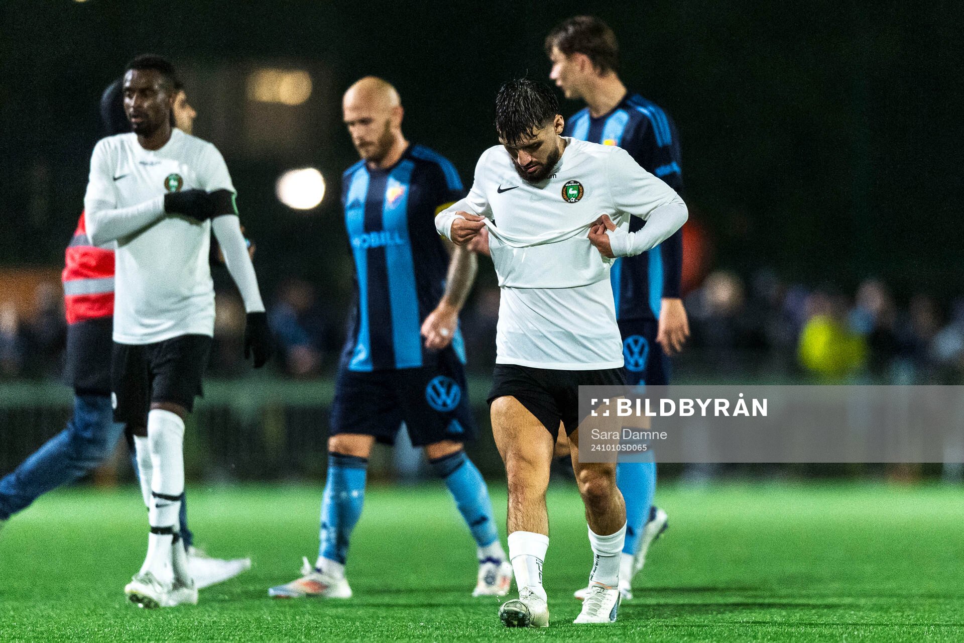 FC Järfällas Anthony Portilla deppar