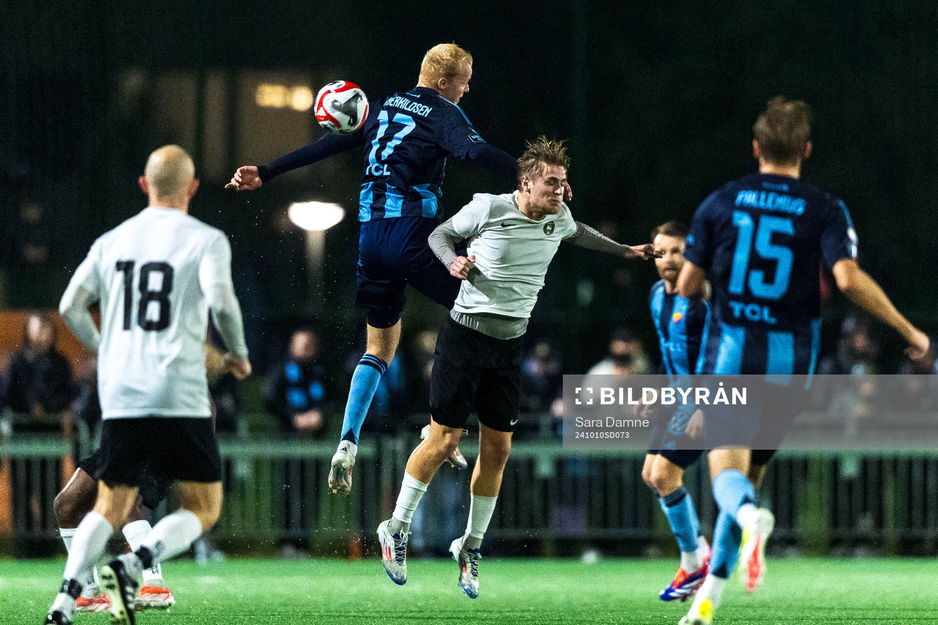 Djurgårdens Peter Therkildsen och FC Järfällas Adam Wurtz