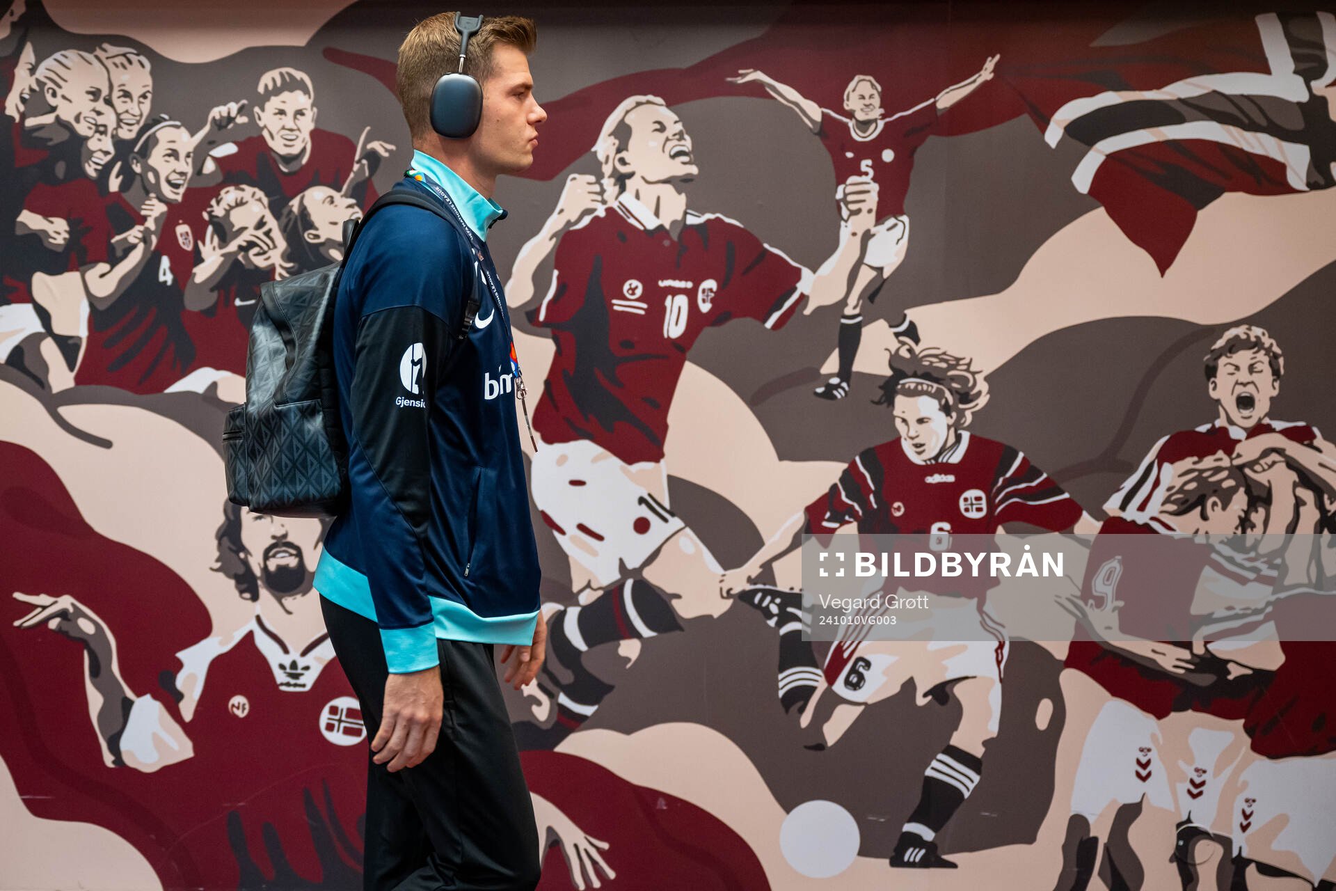 Alexander Sørloth of Norway arrives