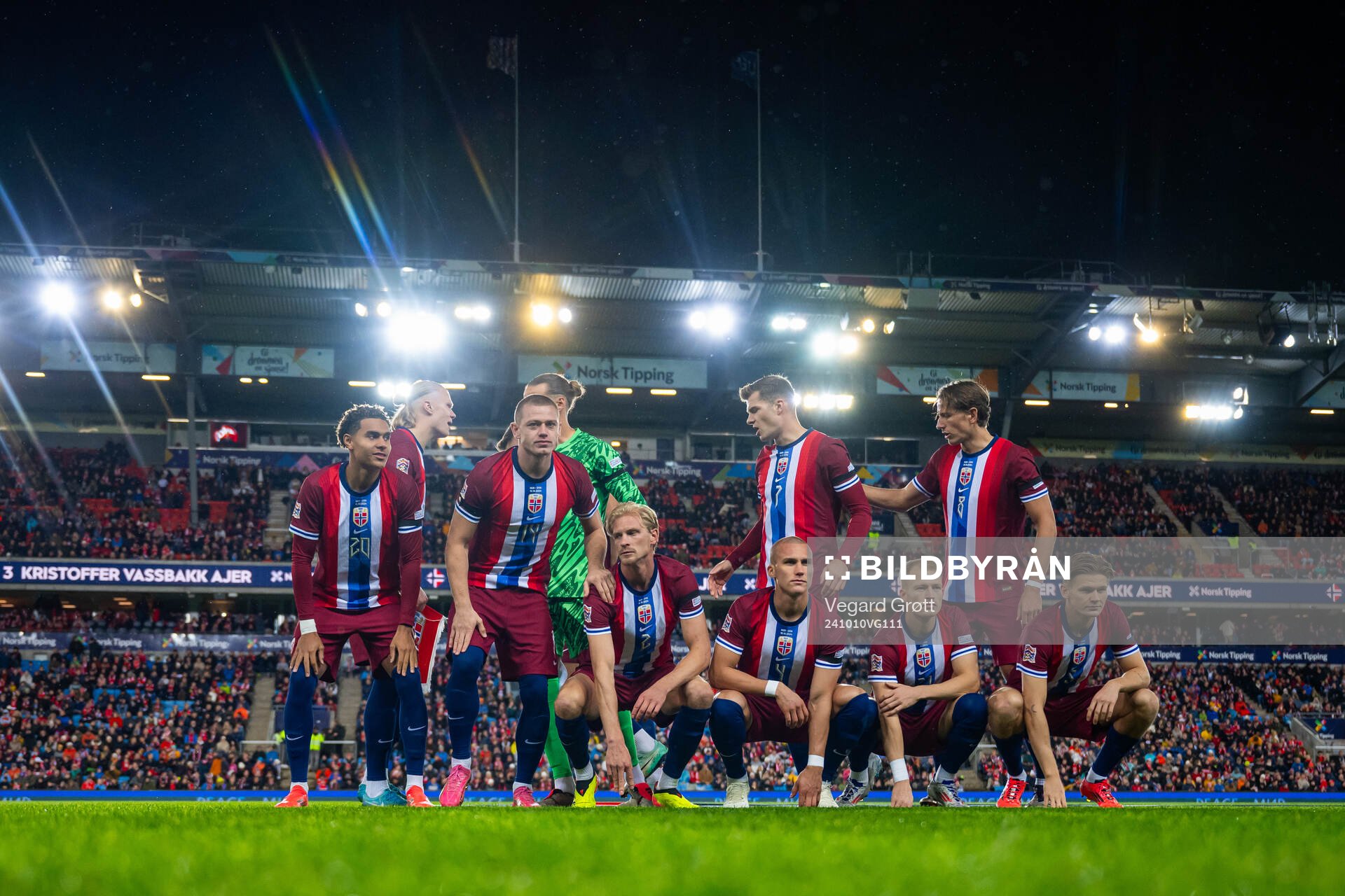 Antonio Nusa, Julian Ryerson, Leo Østigård, Andreas Hanche-Olsen, David Møller Wolfe and players of Norway pose for a team photo ahead of the Nations League football match between Norway and Slovenia on October 10, 2024 in Oslo.