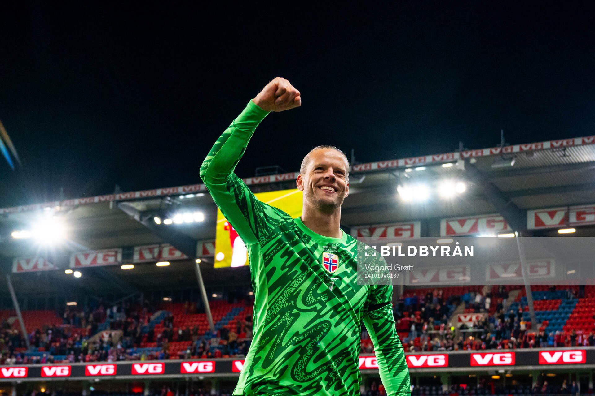 Goalkeeper Ørjan Håskjold Nyland of Norway celebrates