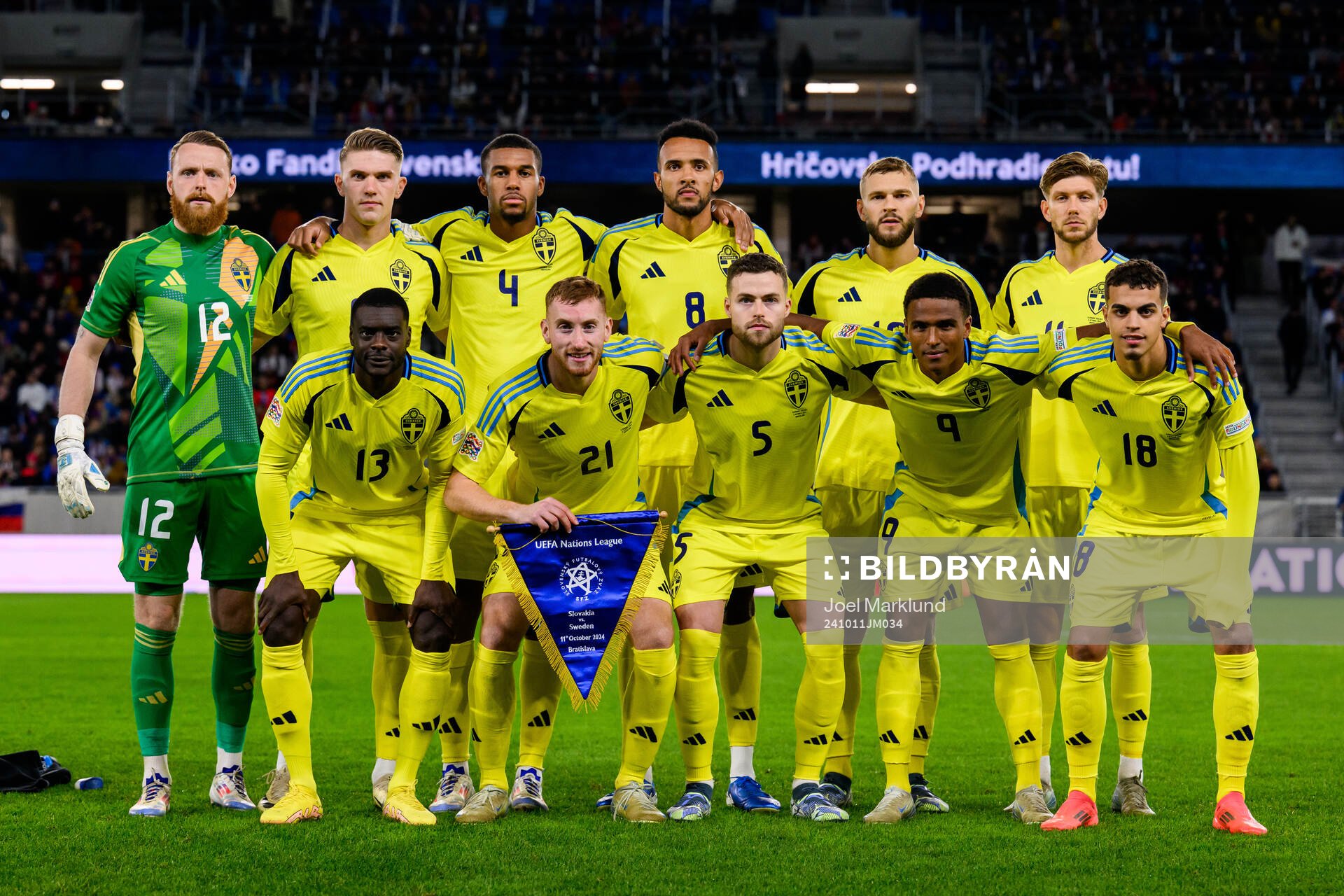 The starting eleven of Sweden pose for a photo