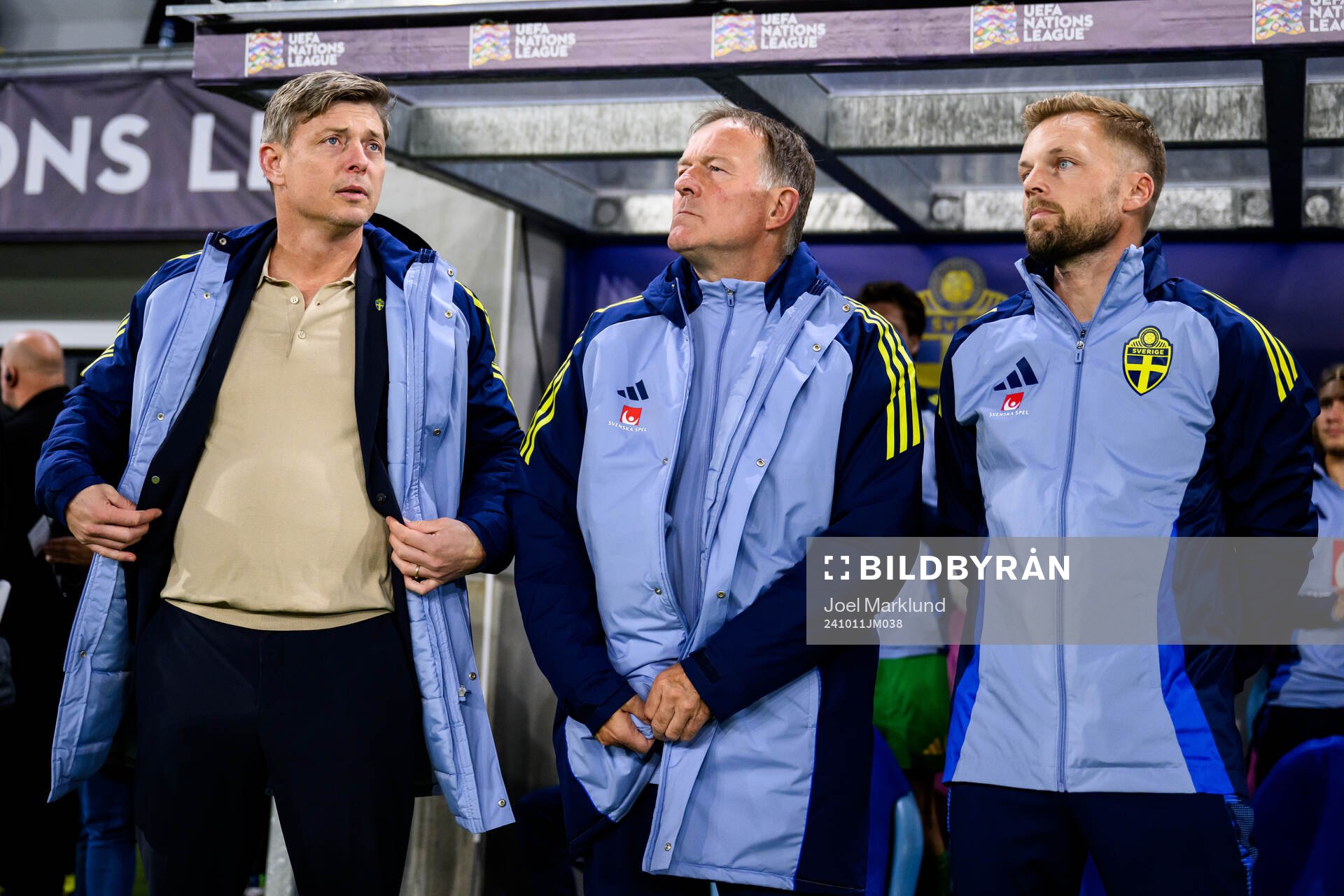 head coach Jon Dahl Tomasson, assistant coach Remy