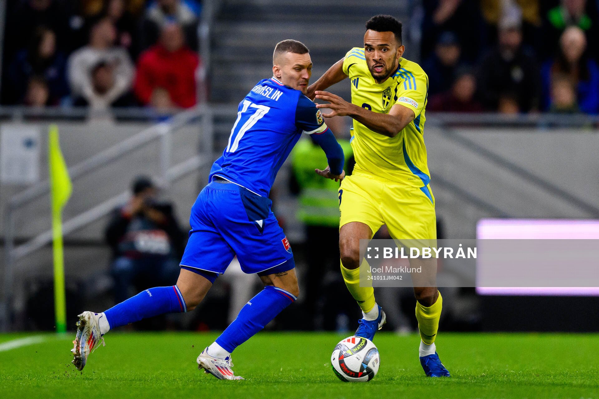 Lukás Haraslin of Slovakia and Alex Douglas of Sweden
