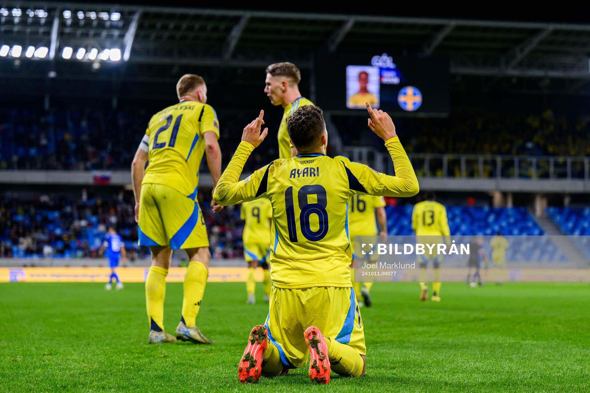 Yasin Ayari of Sweden celebrates