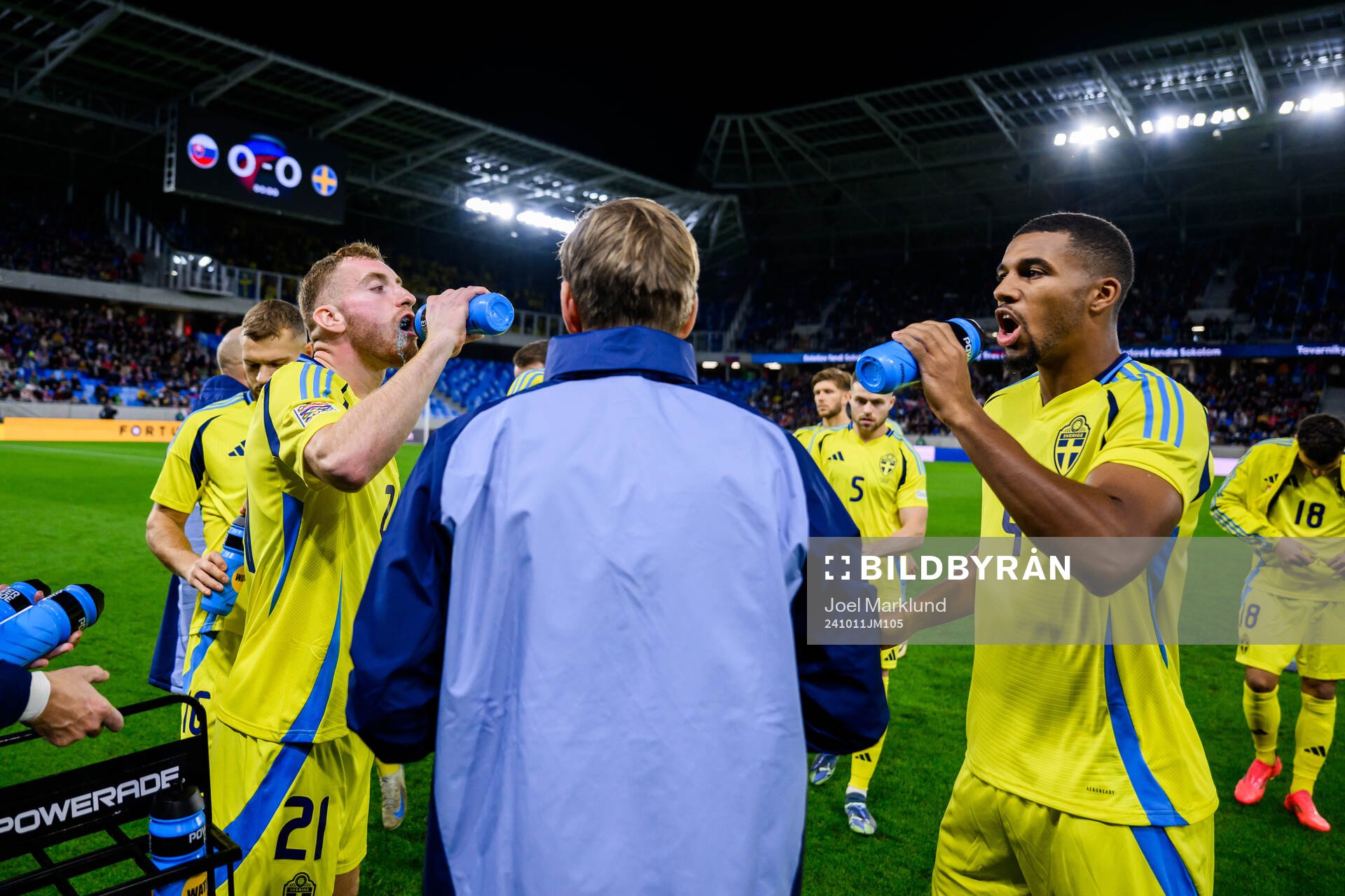 Dejan Kulusevski and Isak Hien of Sweden
