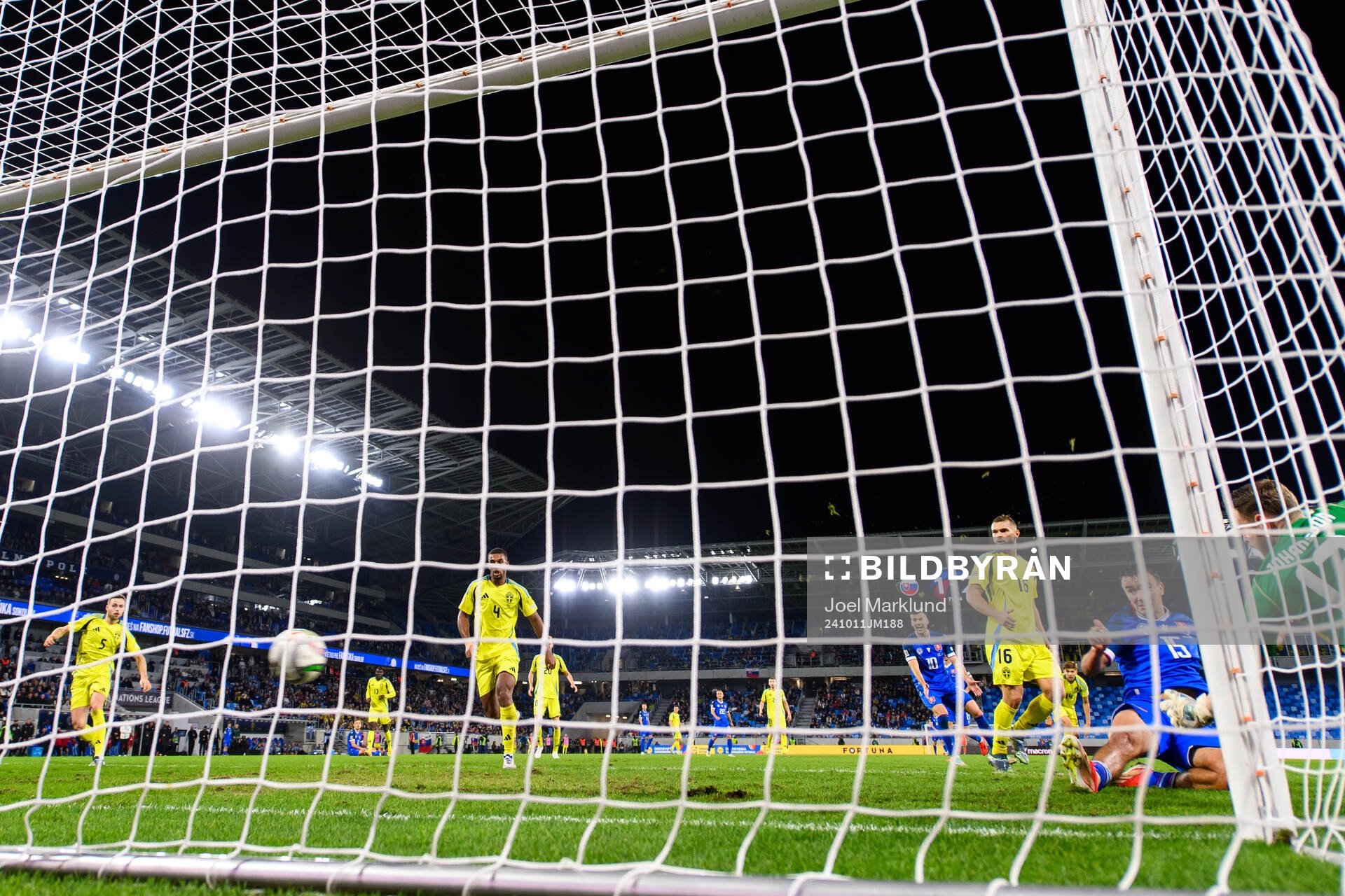 David Strelec of Slovakia scores 2-2