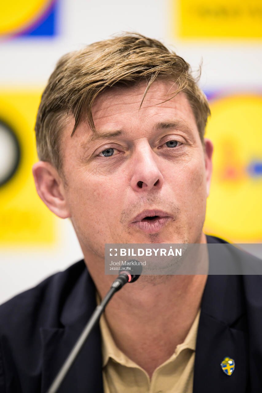 Head coach Jon Dahl Tomasson of Sweden at a press conference