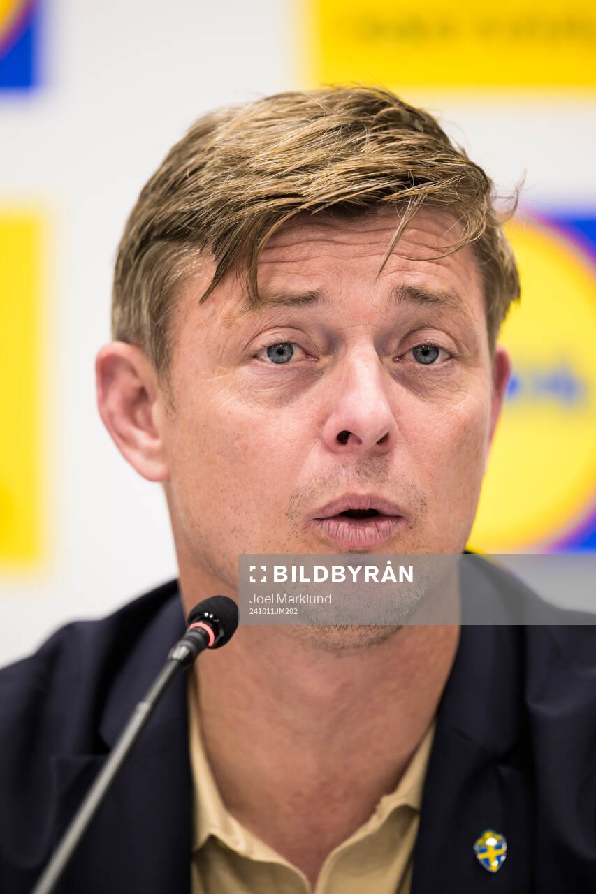 Head coach Jon Dahl Tomasson of Sweden at a press conference