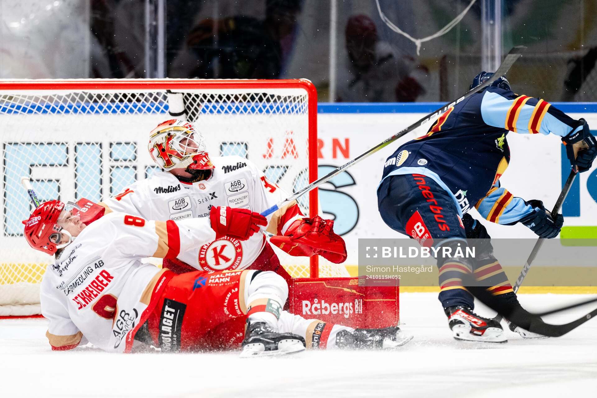 Kalmars Martin Schreiber och Kalmars målvakt Blake Pietila