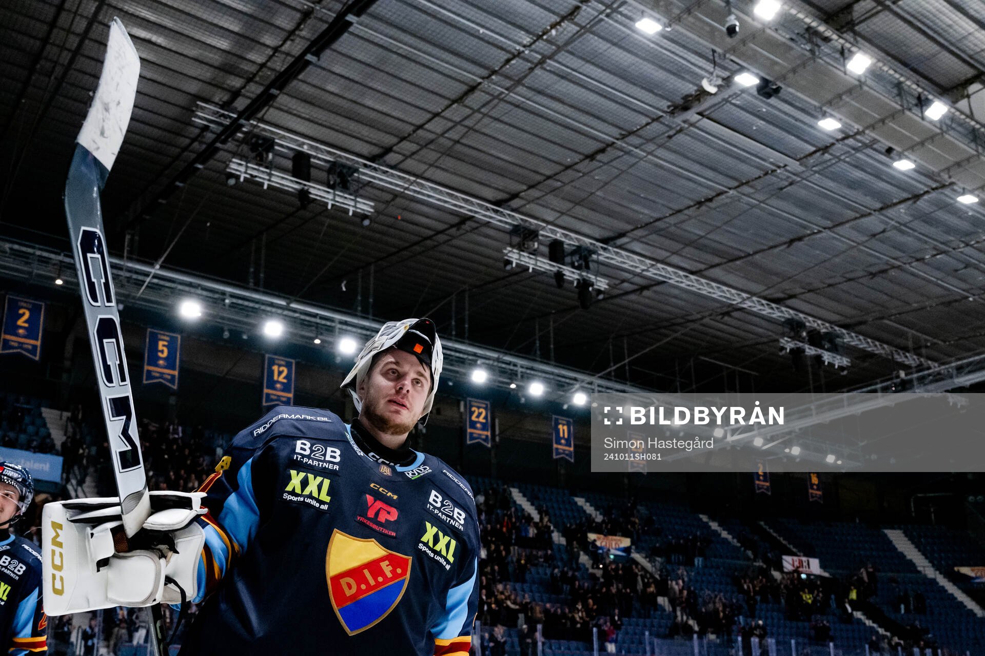 Djurgårdens målvakt Hugo Hävelid jublar