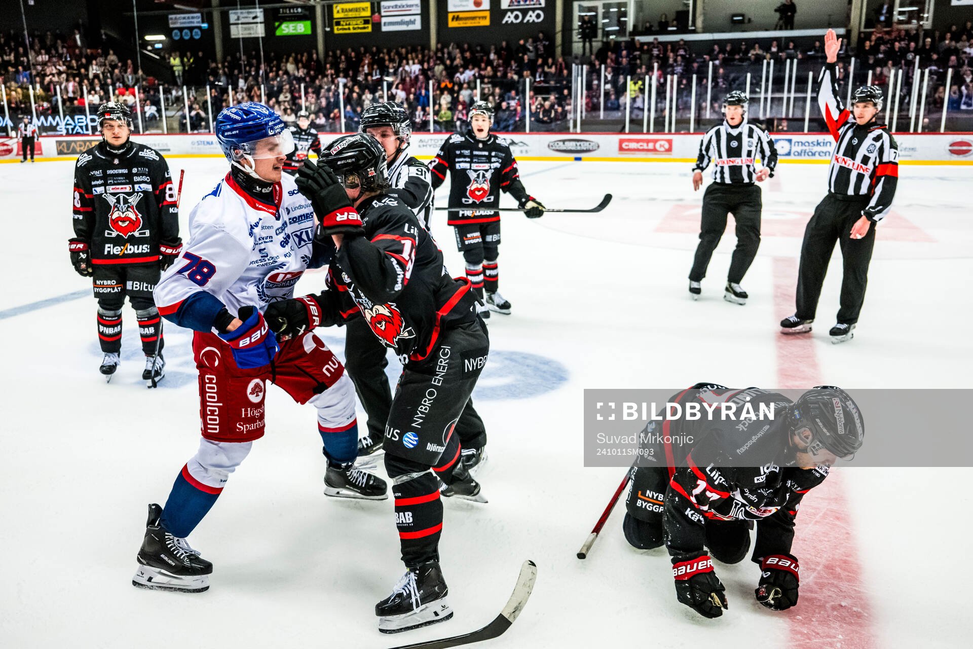 IK Oskarshamns Evan Weinger och Nybros Elias Stenman