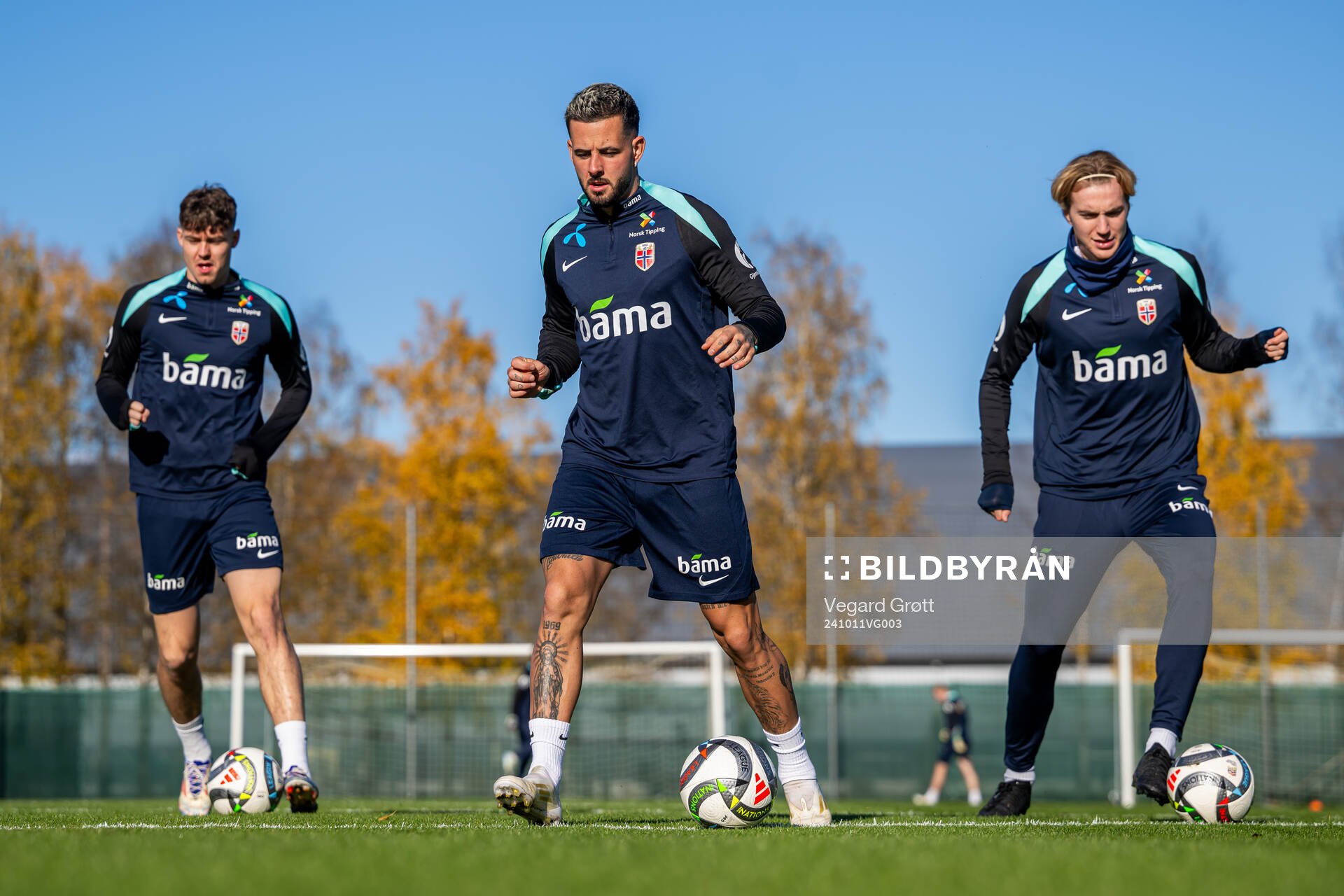 Jørgen Strand Larsen, Aron Dønnum and Kristian Thorstvedt