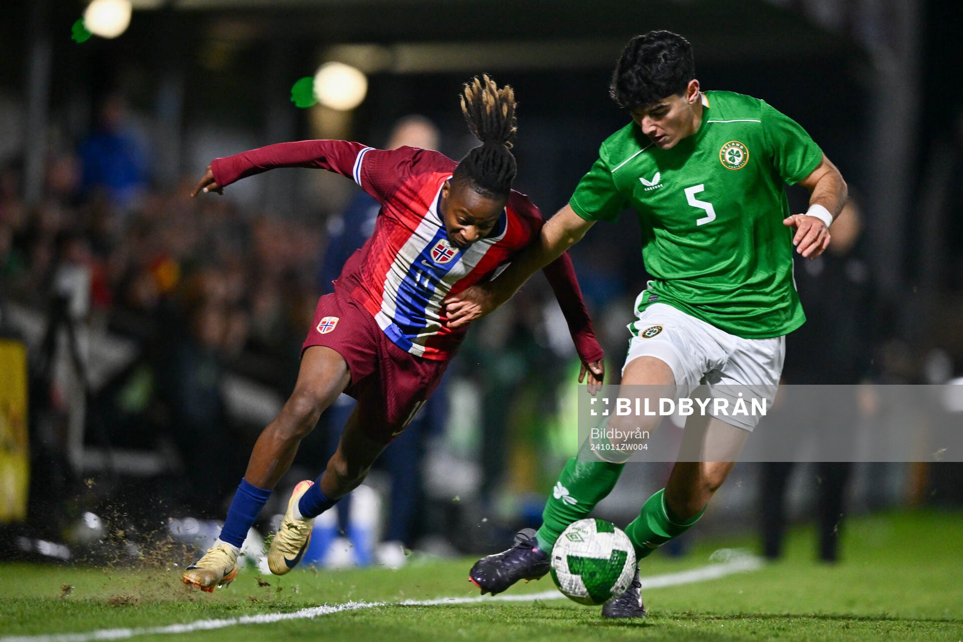 Joel Mvuka of Norway and Anselmo Garcia MacNulty of Republic of Ireland during the UEFA European Under-21 Qualifier football match between Ireland and Norway on October 11, 2024 in Cork. 