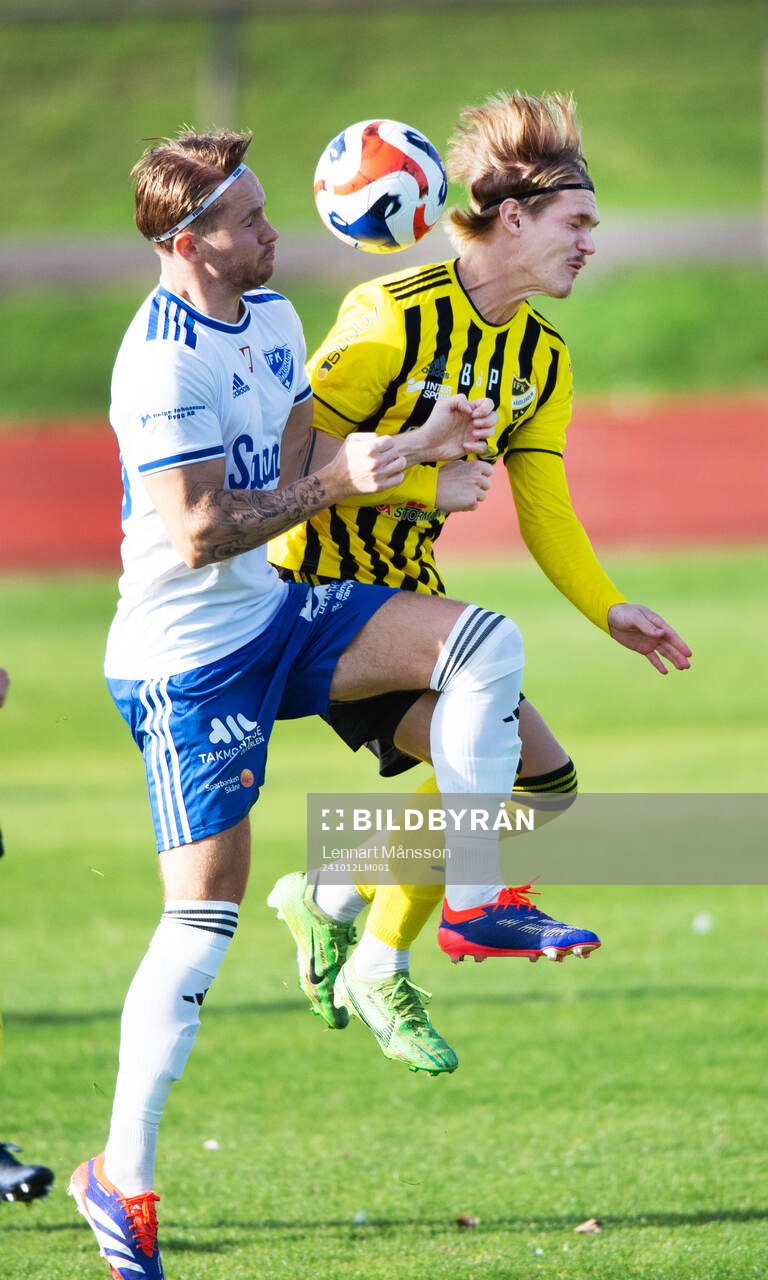 IFK Hässleholms Kasper Månsson i matchen i division 2