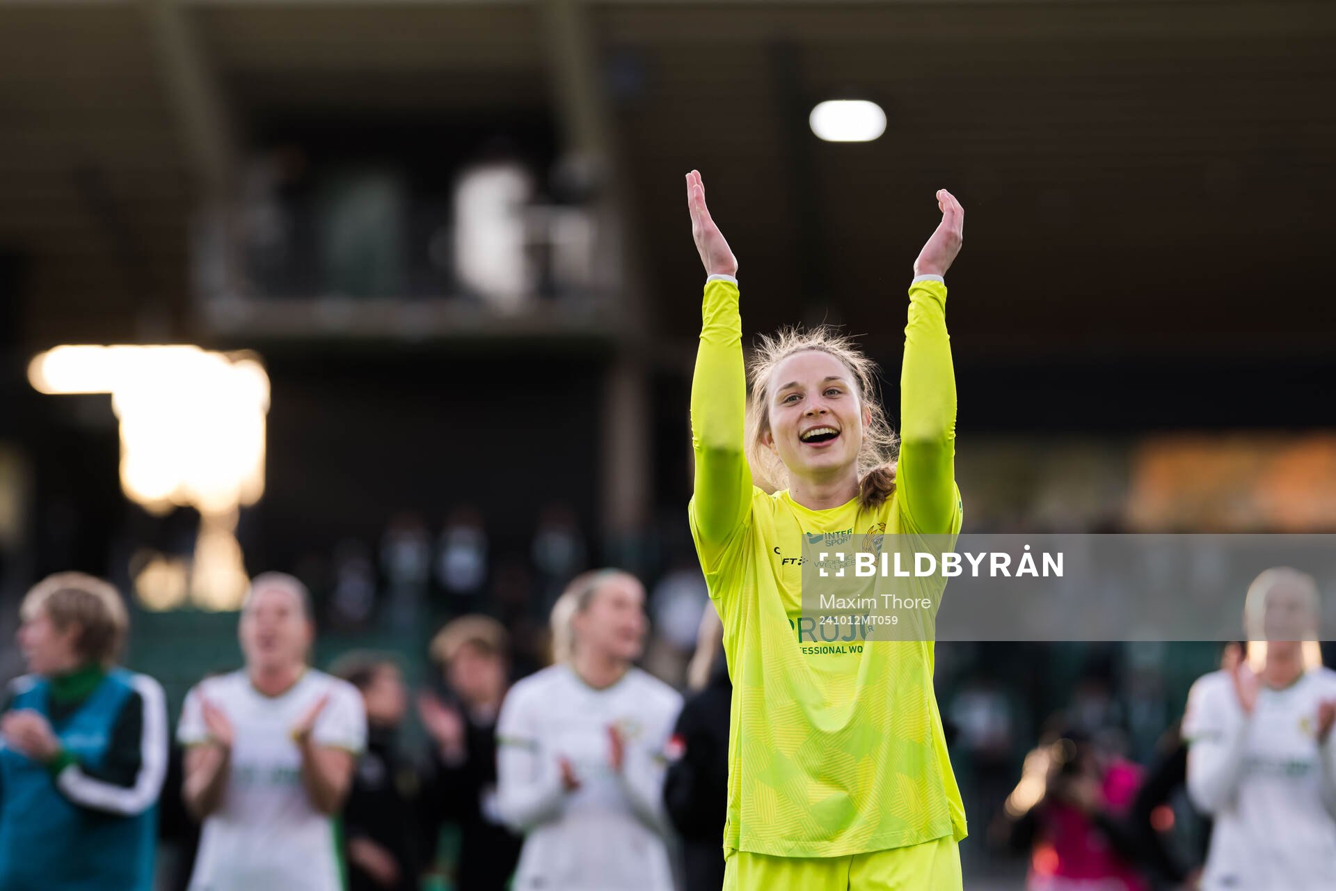 Hammarbys målvakt Anna Tamminen jublar