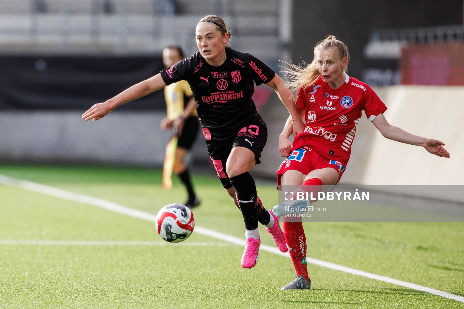 Häckens Paulina Nyström och Linköpings Malin Brenn