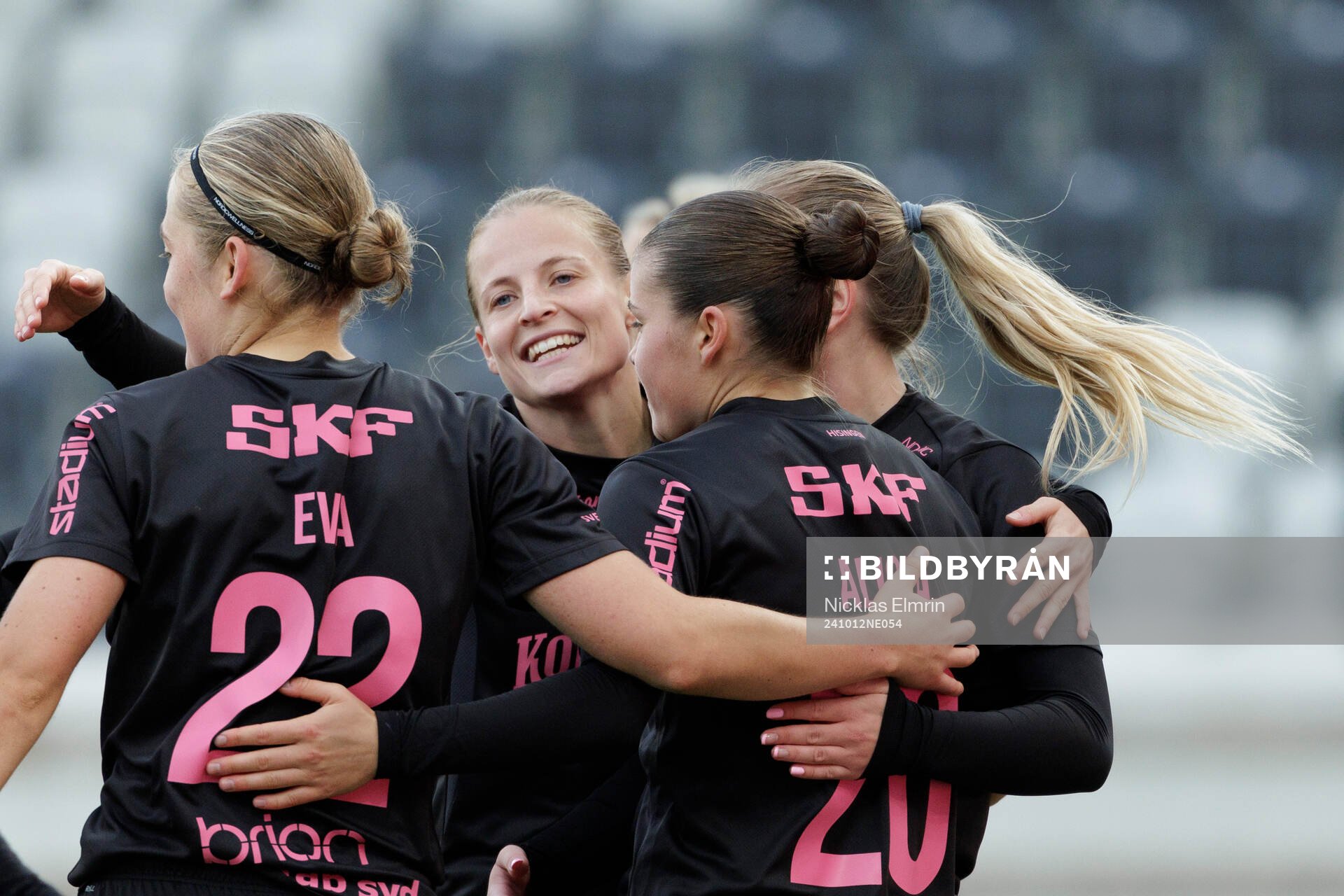 Häckens Anna Anvegård jublar
