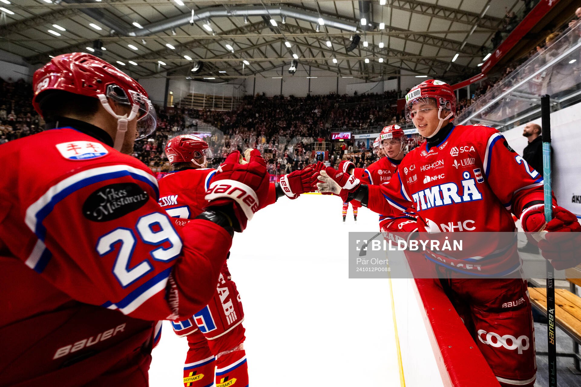 Timrås Oliver Johansson jublar