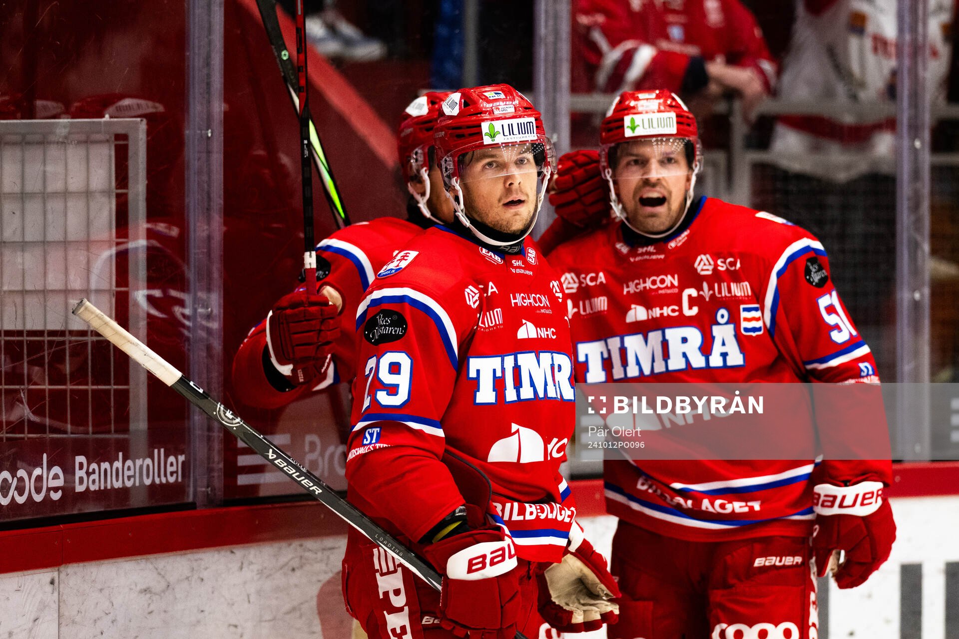 Timrås Filip Hållander jublar