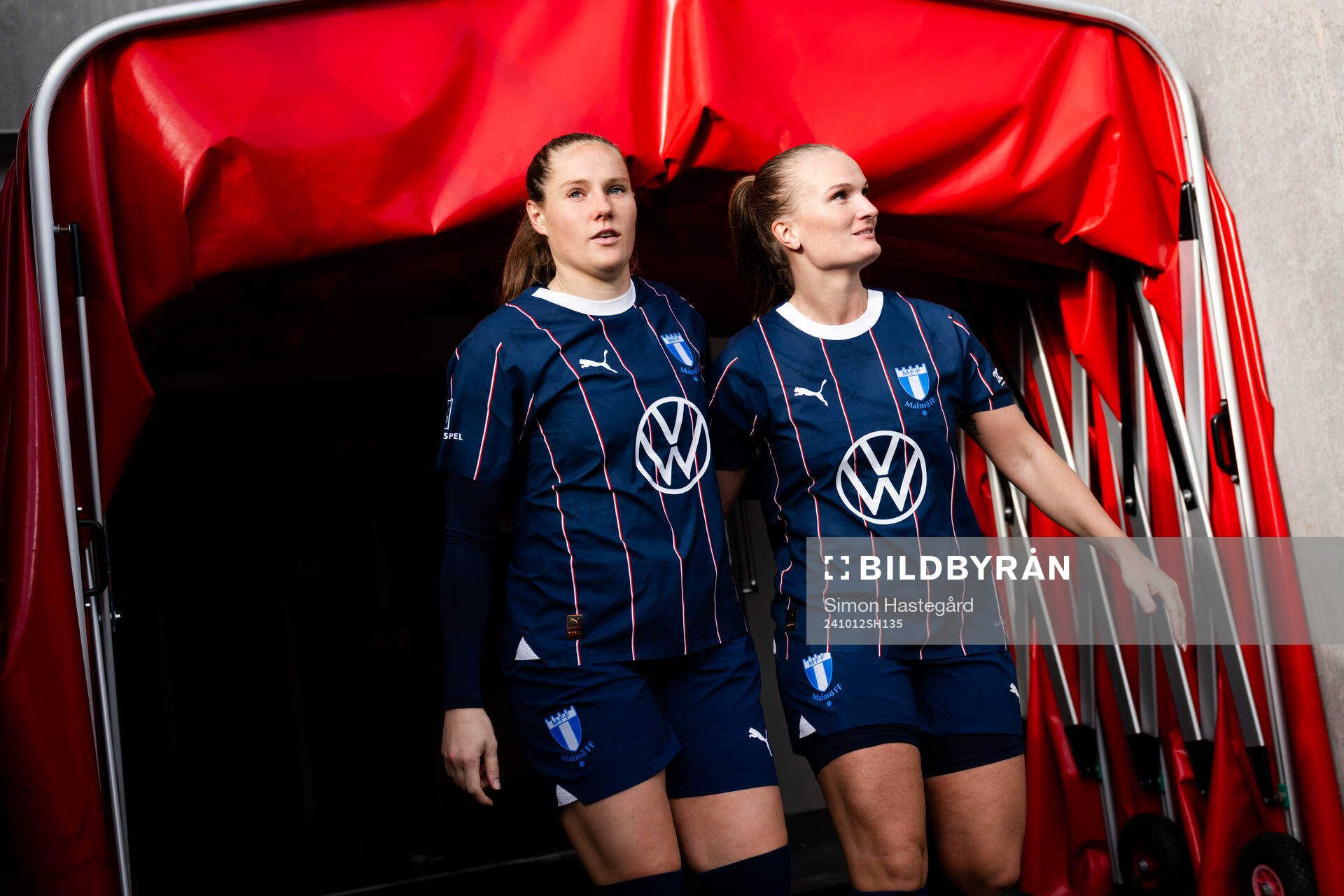 almö FFs Linnea Svensson och Lovisa Gustafsson kommer ut