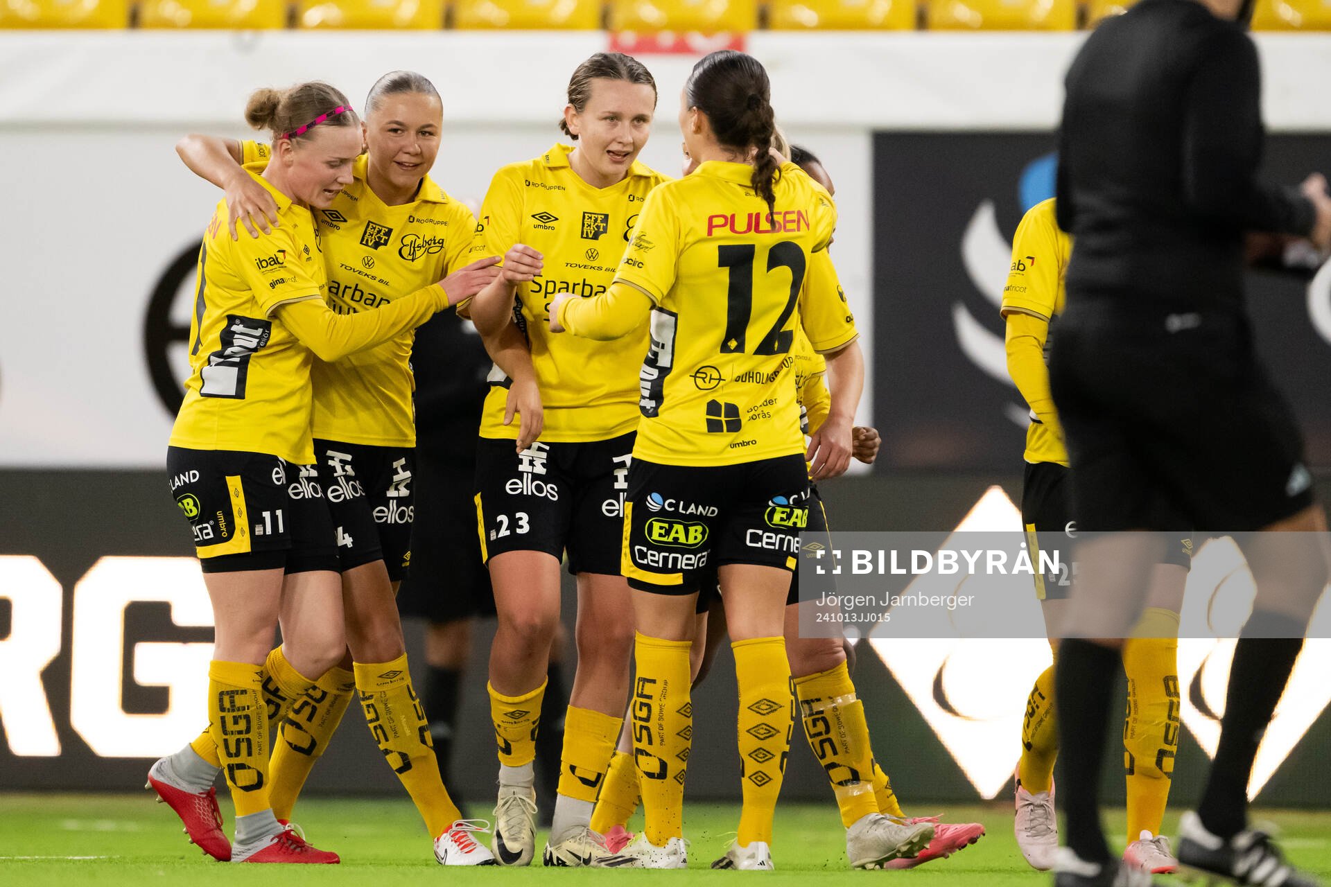 Elfsborgs Ellen Nilsson  jublar med Leann Nyström, Alice