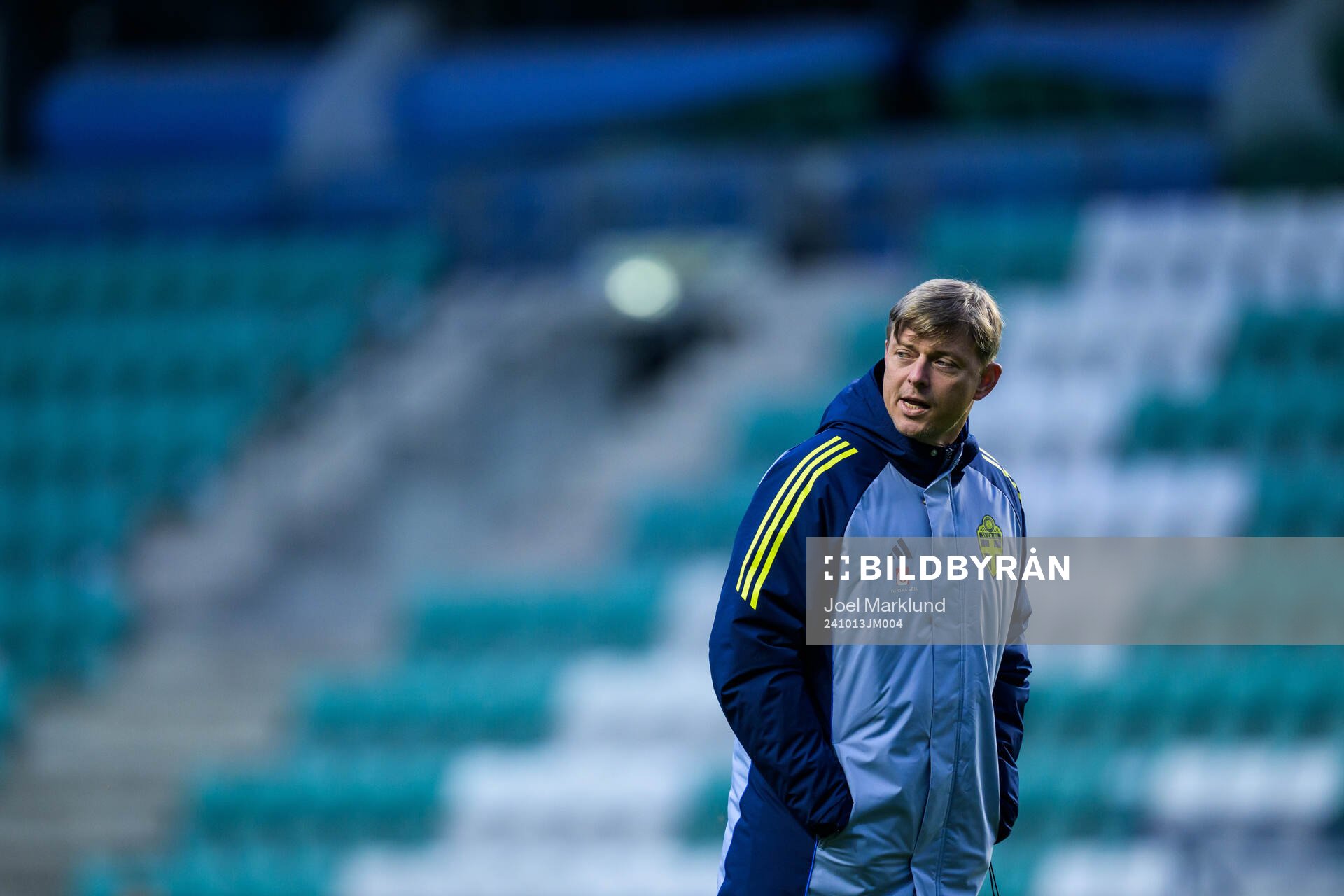 Head coach Jon Dahl Tomasson of the Swedish men's national