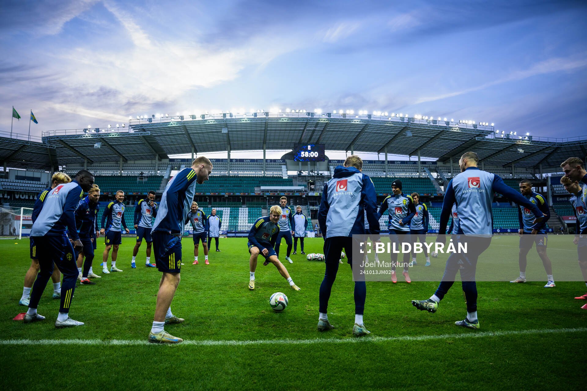 Ken Sema, Dejan Kulusevski, Lucas Bergvall, Yasin Ayari and Isak Hien of the Swedish men's national football team during a training session on October 13, 2024 in Tallinn.