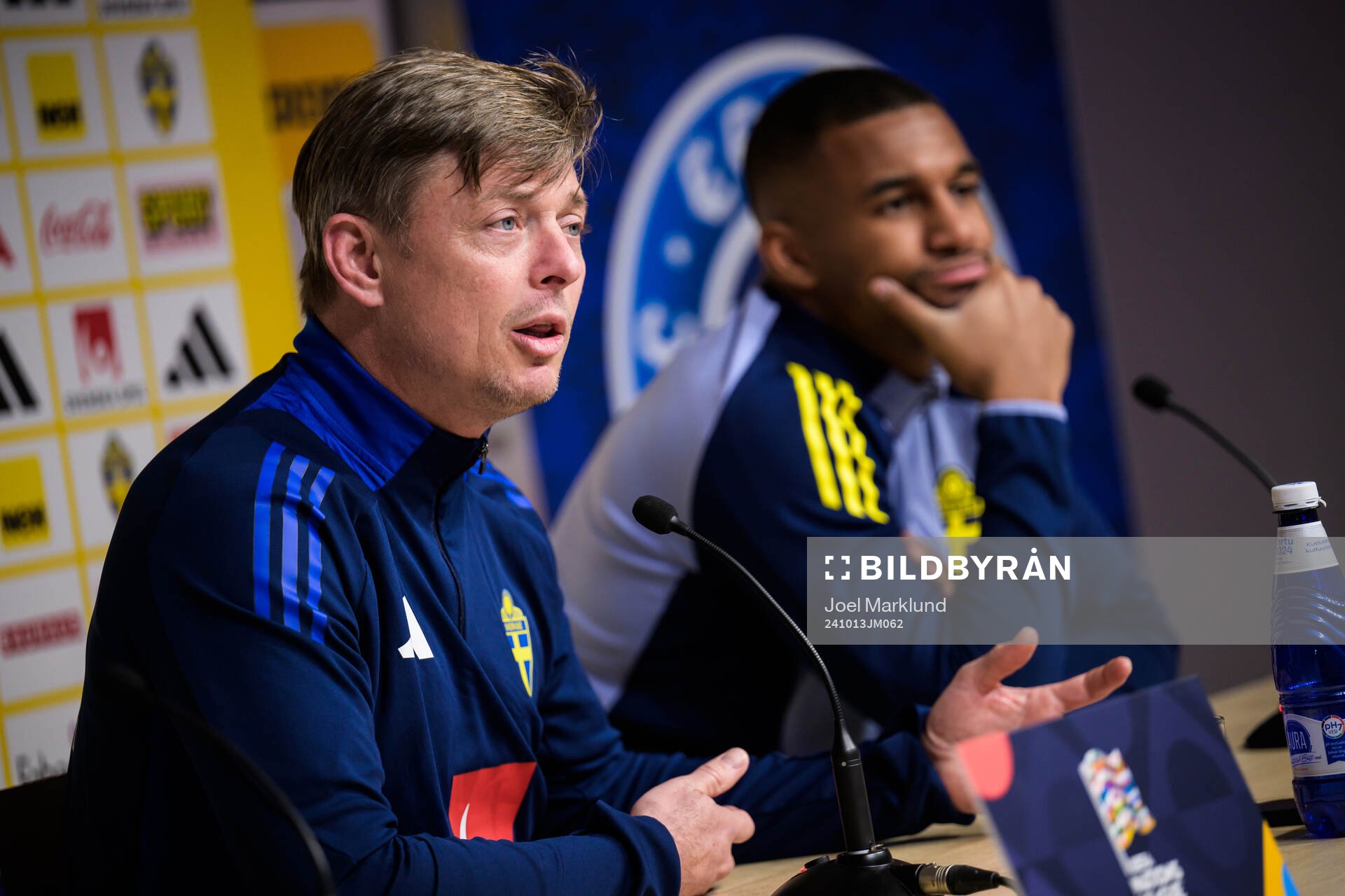 Head coach Jon Dahl Tomasson of the Swedish men's national