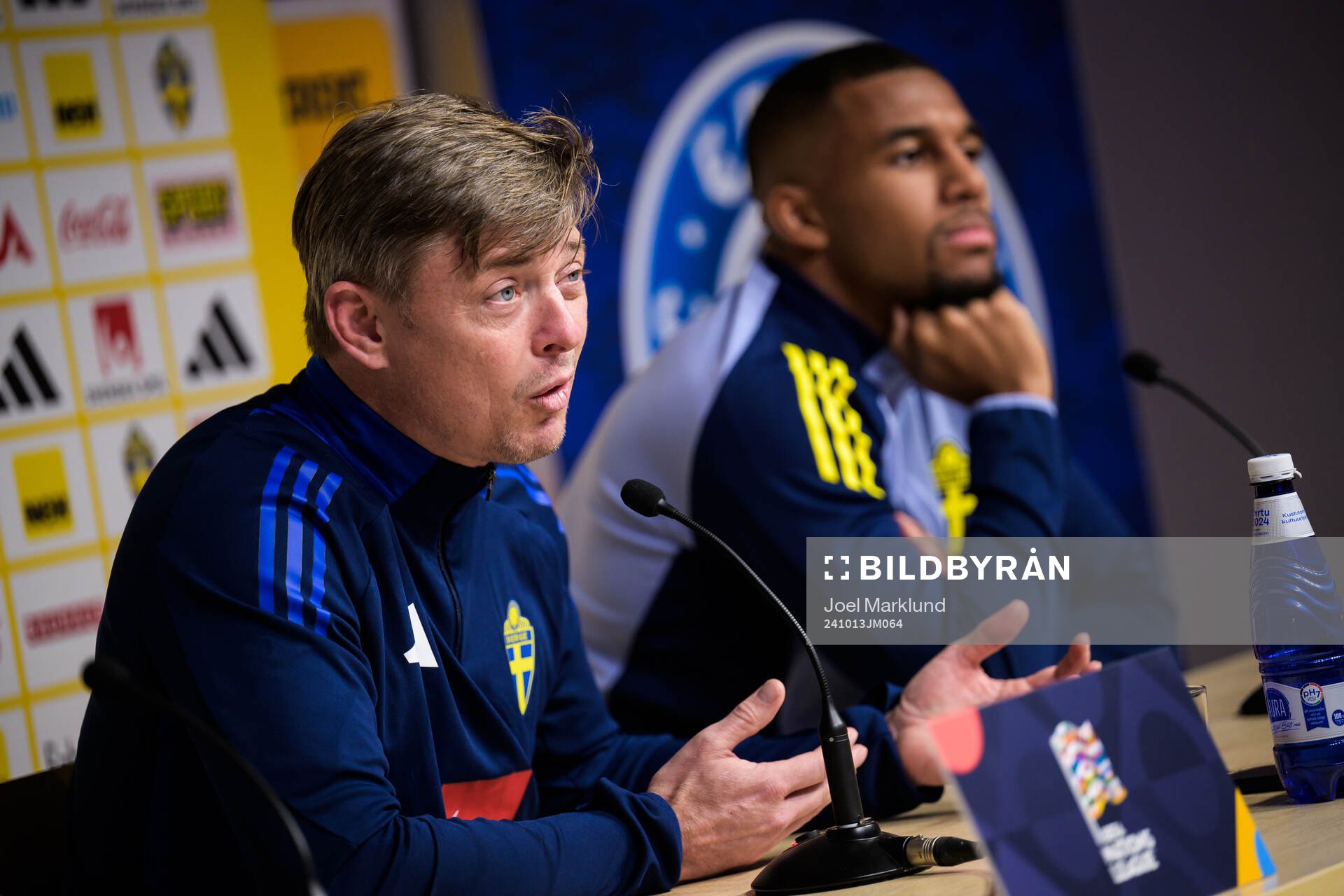 Head coach Jon Dahl Tomasson of the Swedish men's national