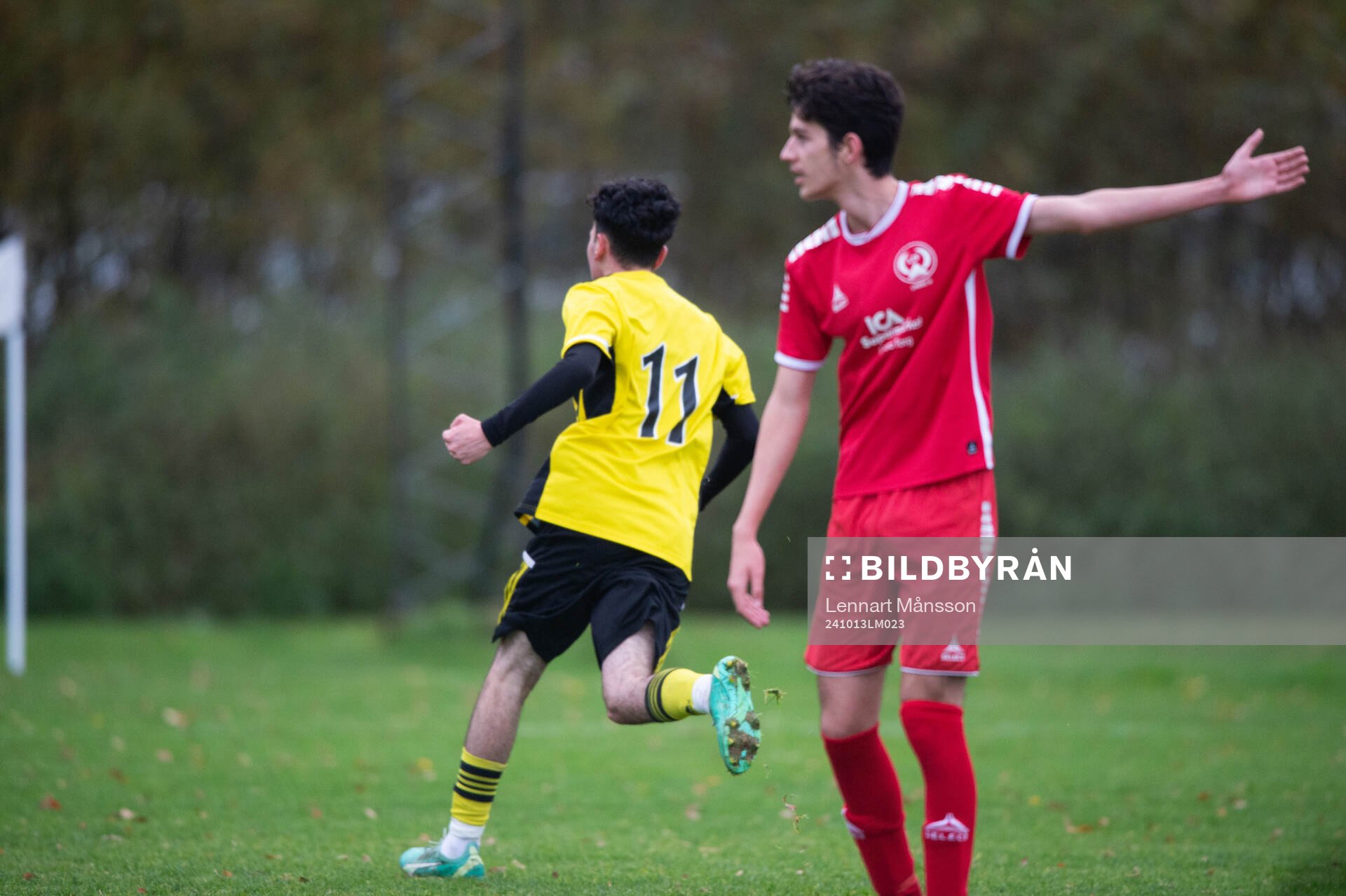 IFK Hässleholms Albion Dibrani jublar