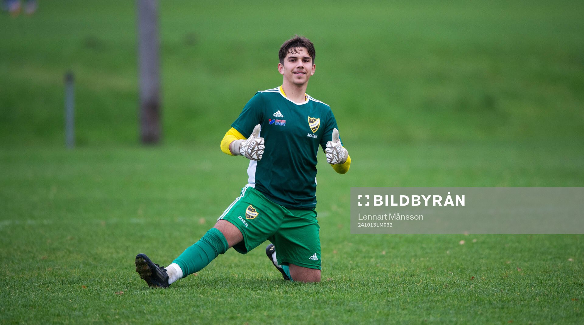 IFK Hässleholms 15-årige målvakt Ermal Jashanica i