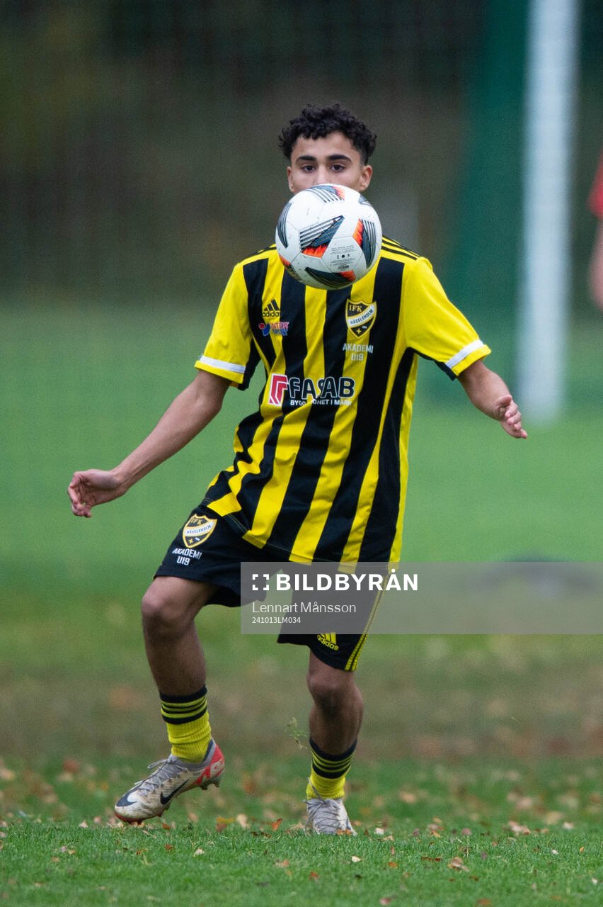 IFK Hässleholms Zeidan Sala i matchen i U19 mellan IFK Hässleholm och Linero IF i Hässleholm 13 oktober 2024.