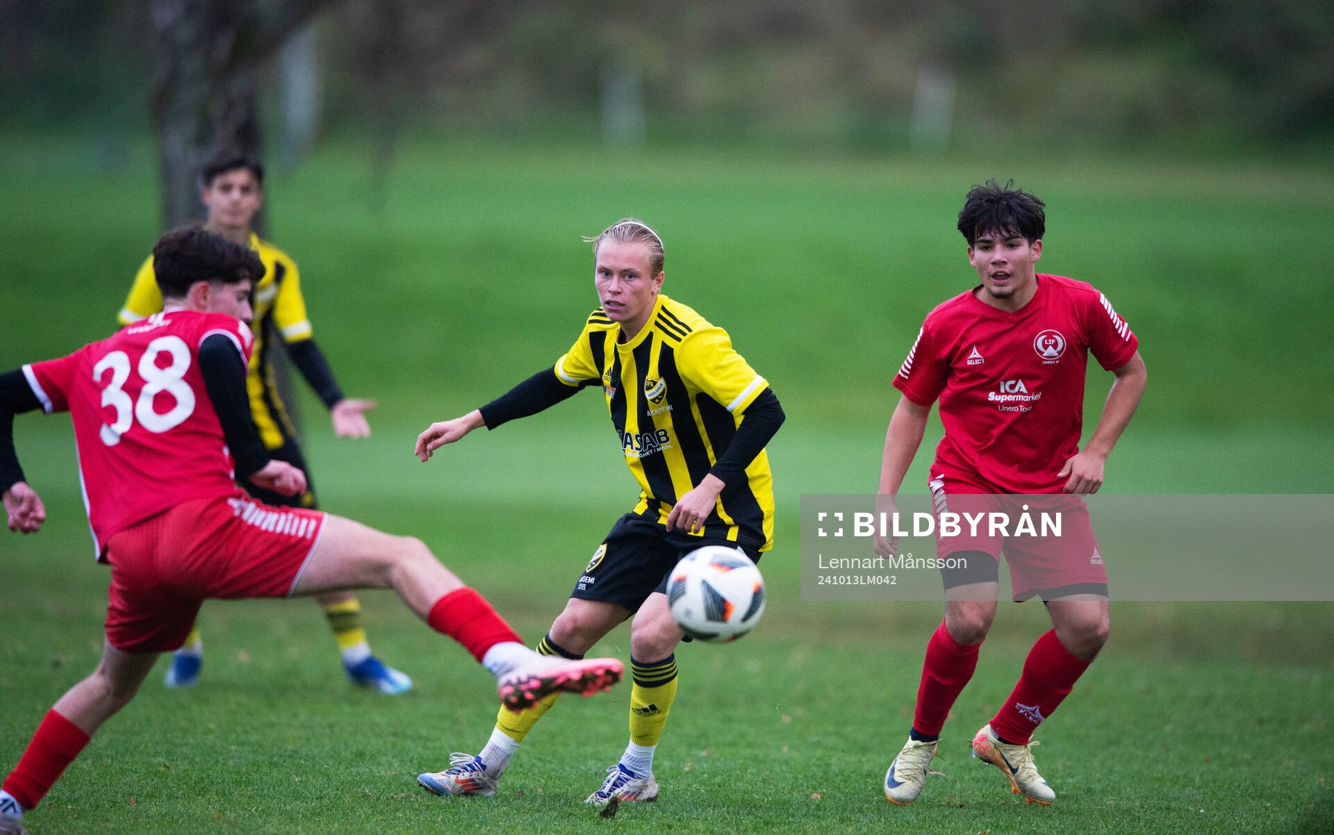 IFK Hässleholms Malte Jenvén i matchen i U19 mellan IFK