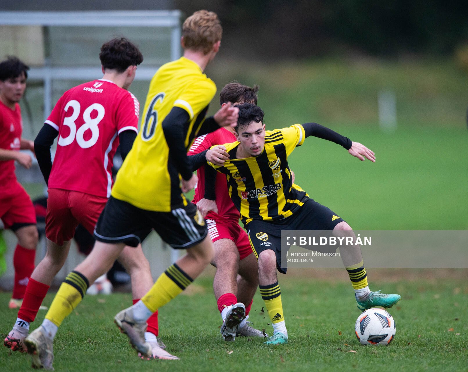 IFK Hässleholms Albion Dibrani i matchen i U19 mellan IFK