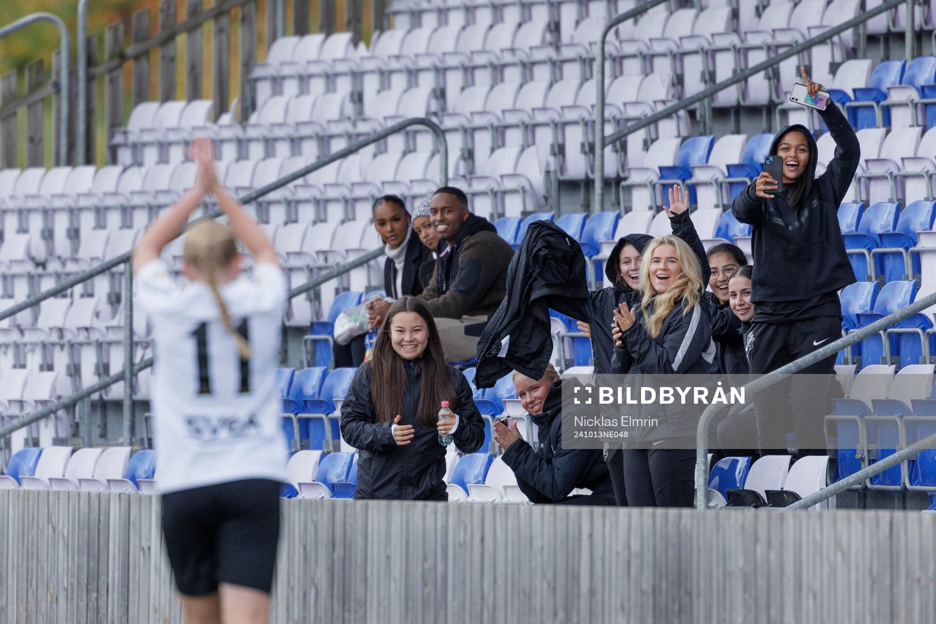 AIKs Nova Selin jublar