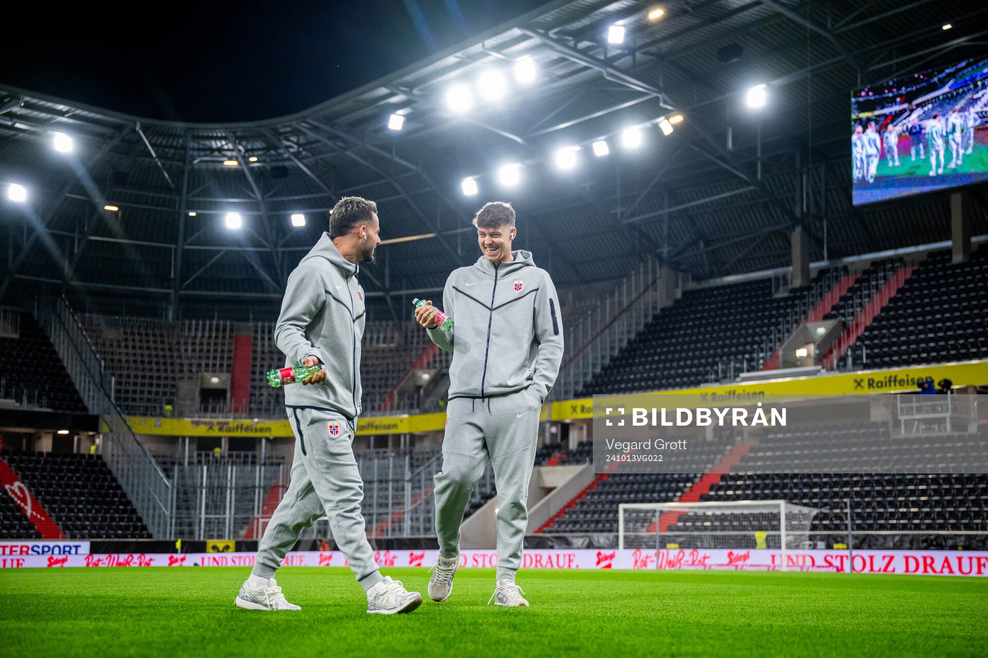 Aron Dønnum and Jørgen Strand Larsen of Norway