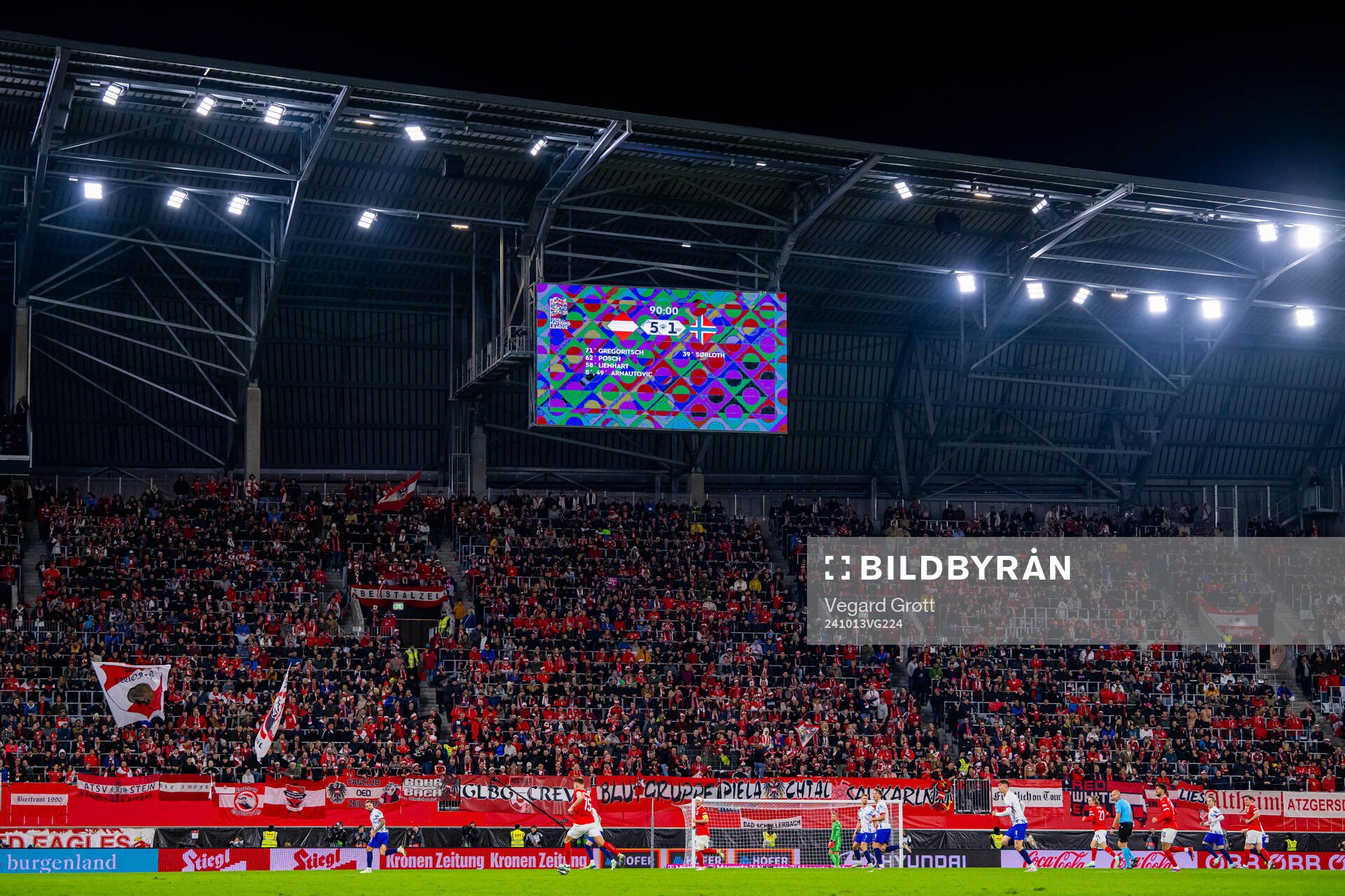 The scoreboard shows the final result