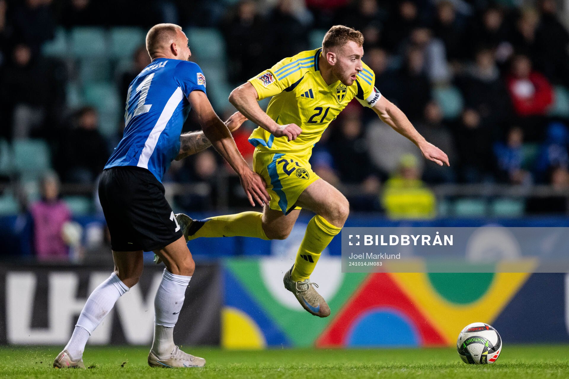 Mihkel Ainsalu of Estonia and Dejan Kulusevski of Sweden