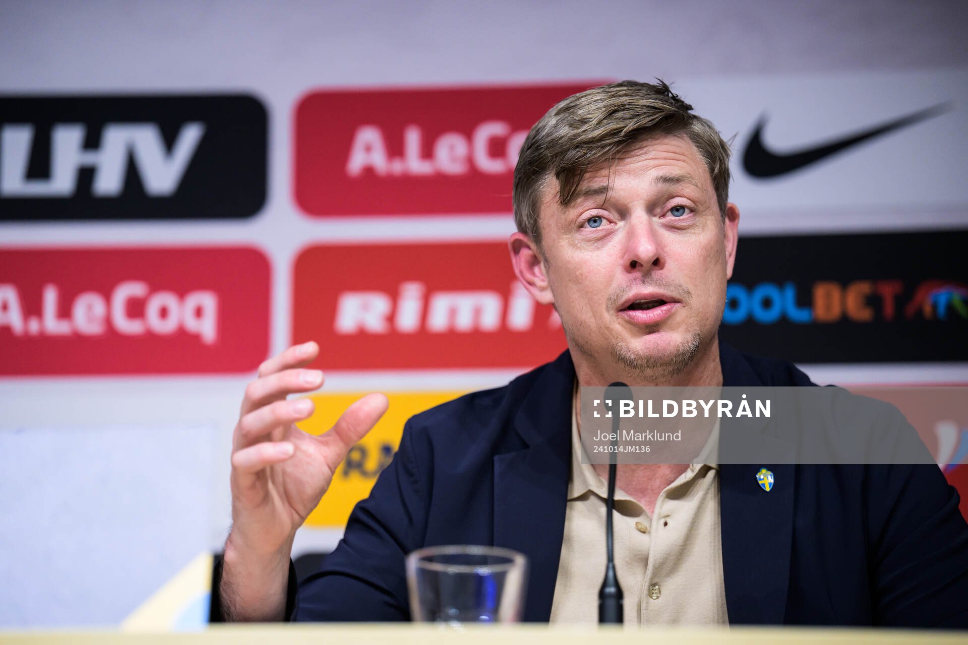 Head coach Jon Dahl Tomasson of Sweden at a press conference