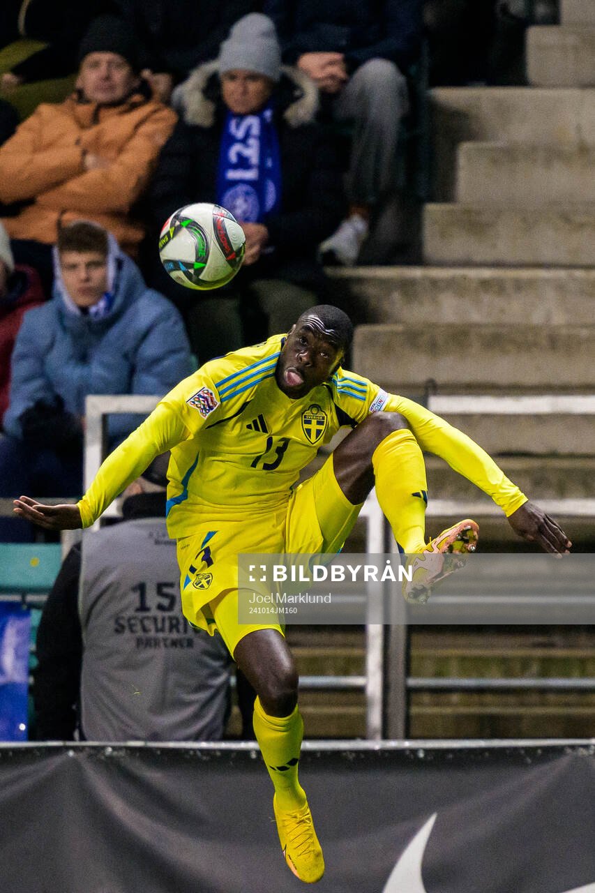 Ken Sema of Sweden