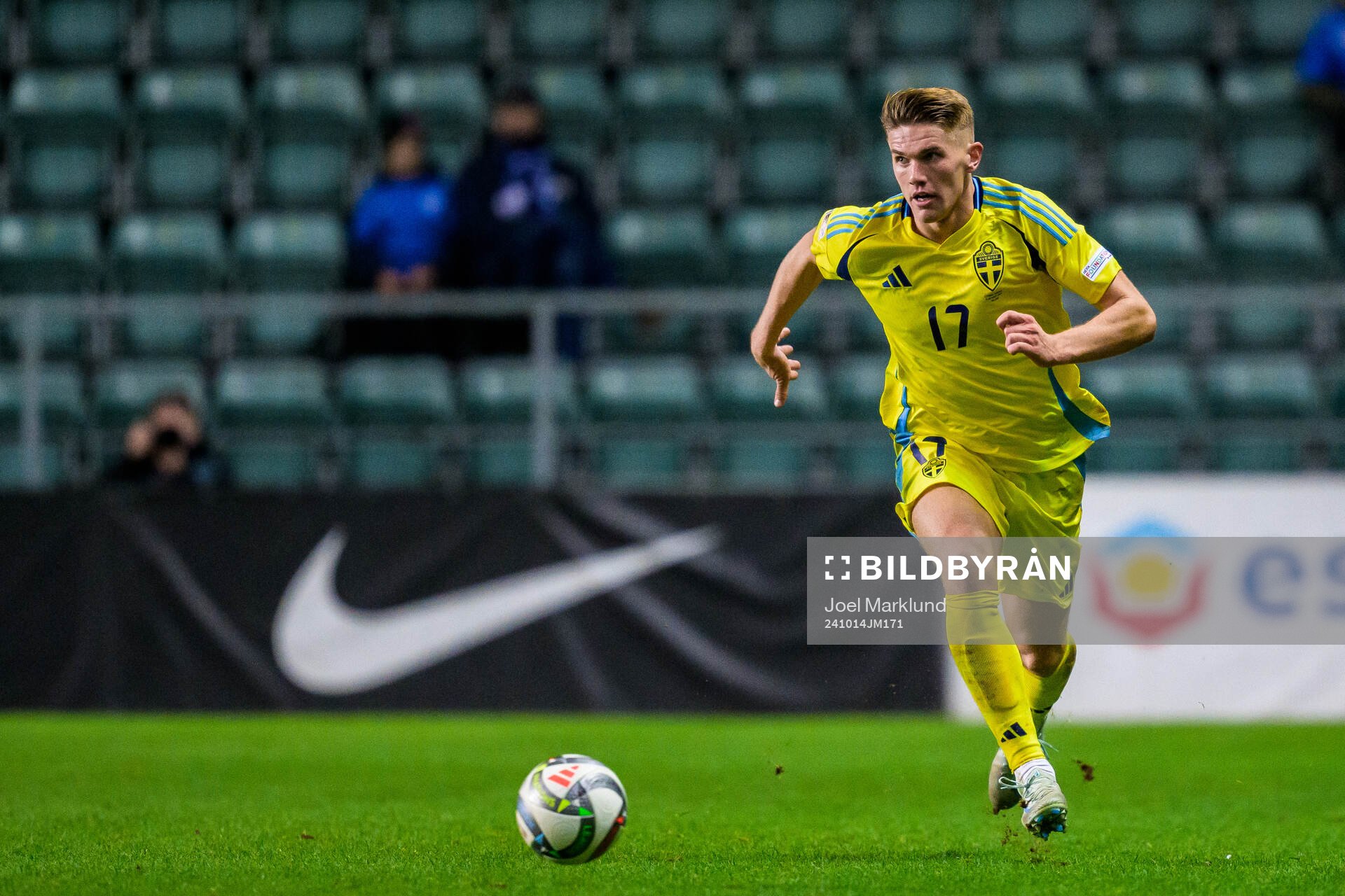 Viktor Gyökeres of Sweden