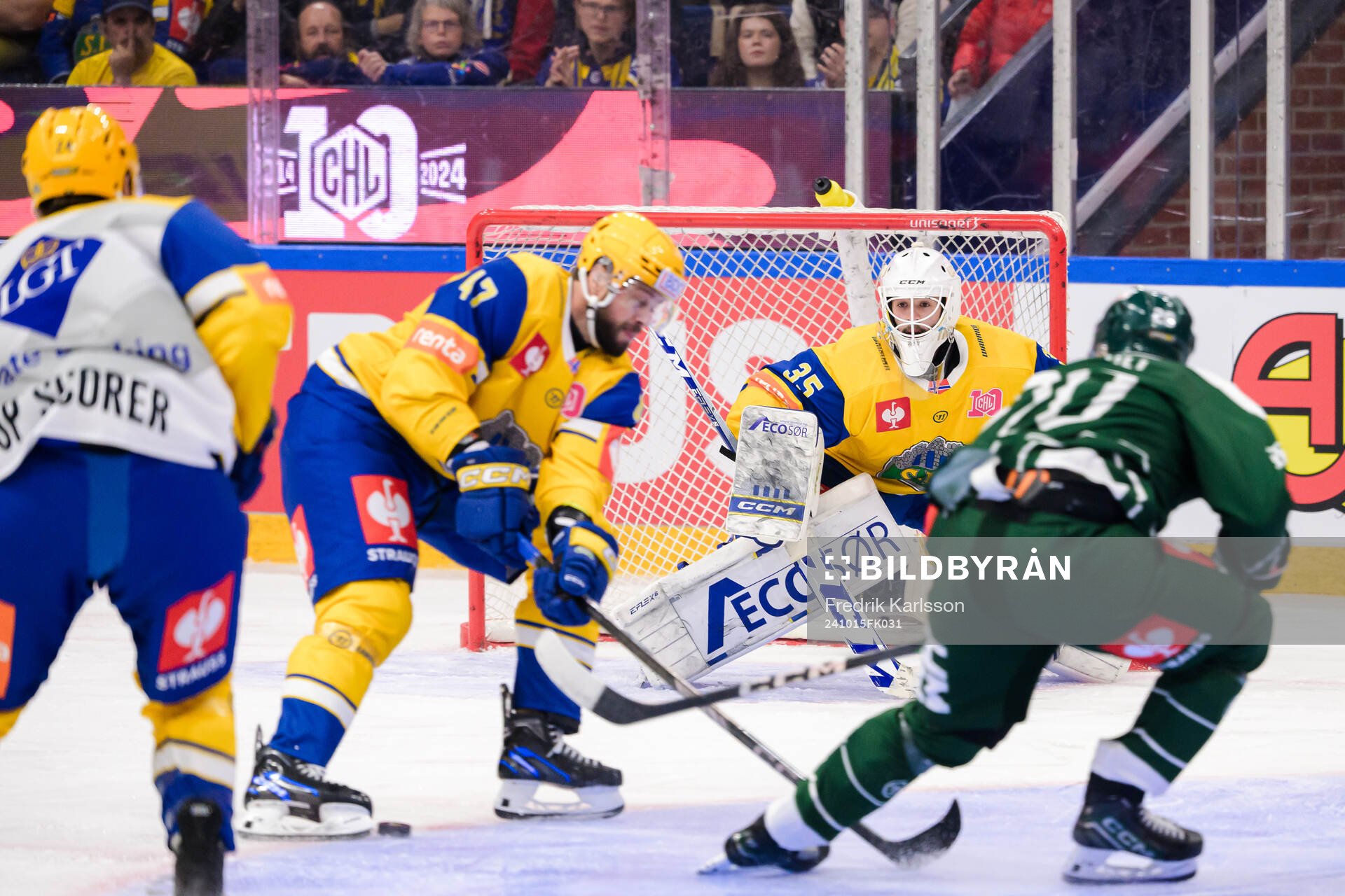 goaltender Markus Röhnebaek Stensrud of Storhamar