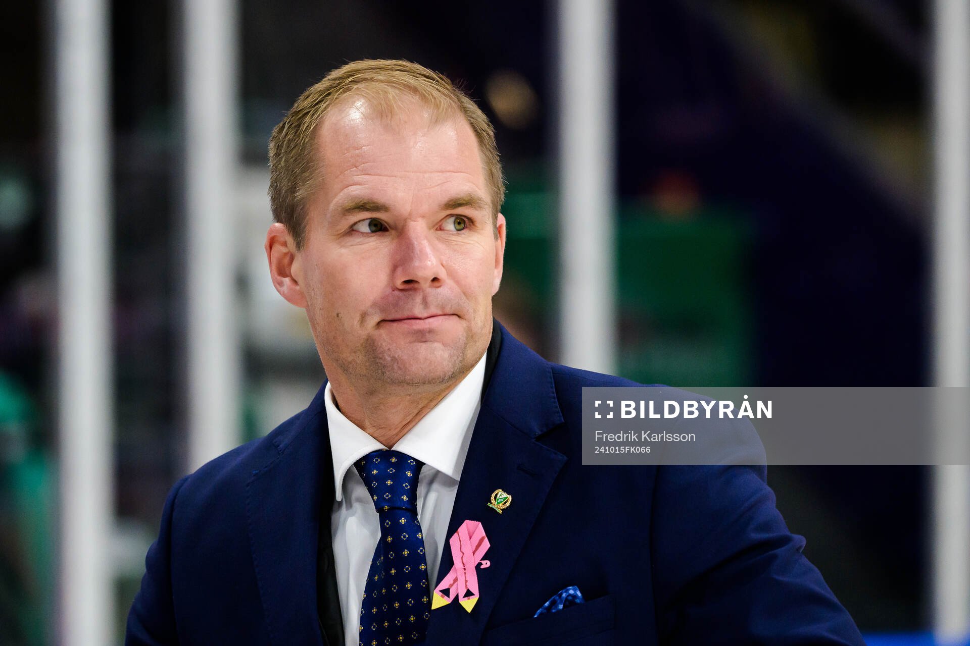 head coach Tomas Mitell of Färjestad