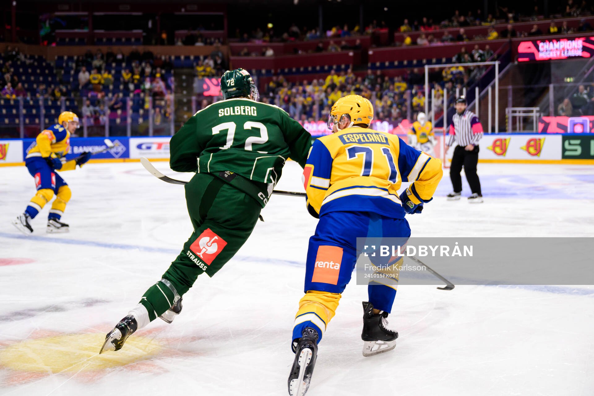 Stian Solberg of Färjestad  and Stefan Espeland of