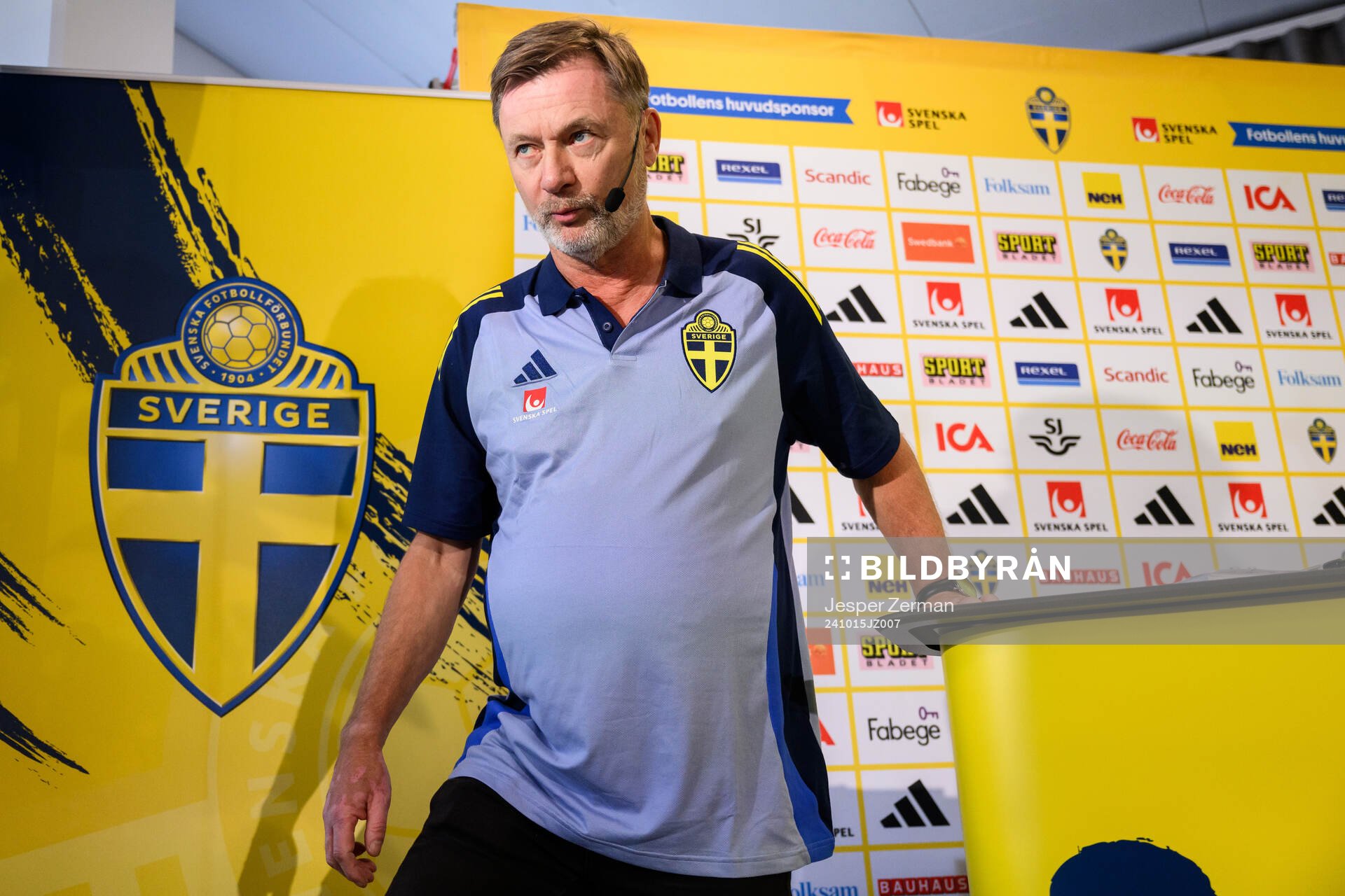 Head coach Peter Gerhardsson of the Swedish women's